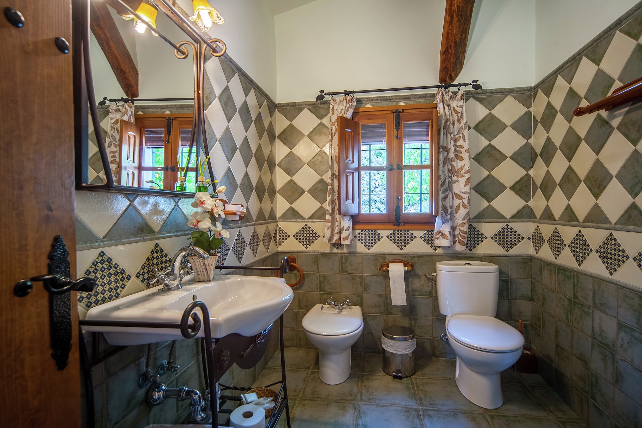 La Buhardilla-Badkamer