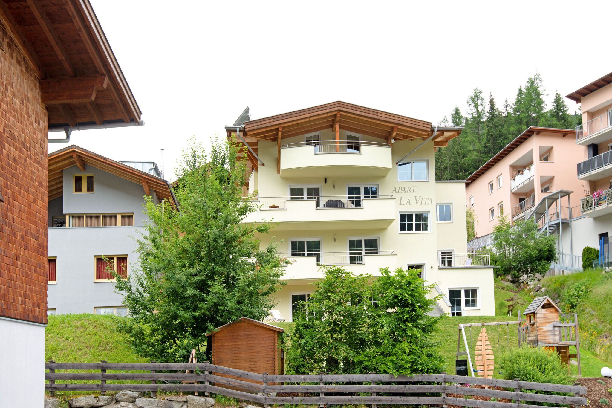 Mooi appartement in Sankt Anton am Arlberg met een sauna