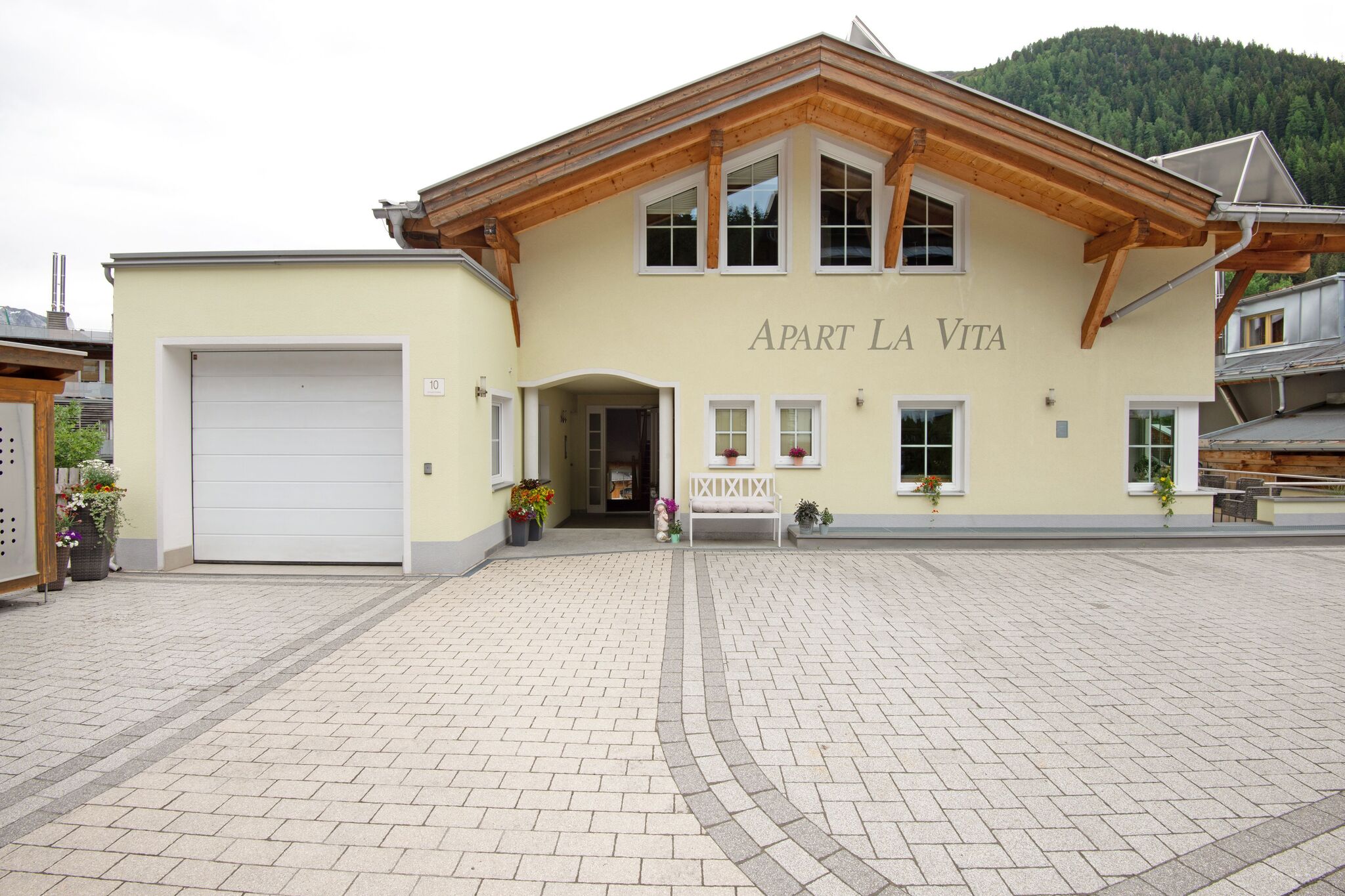 Gezellig appartement in Sankt Anton am Arlberg met een sauna