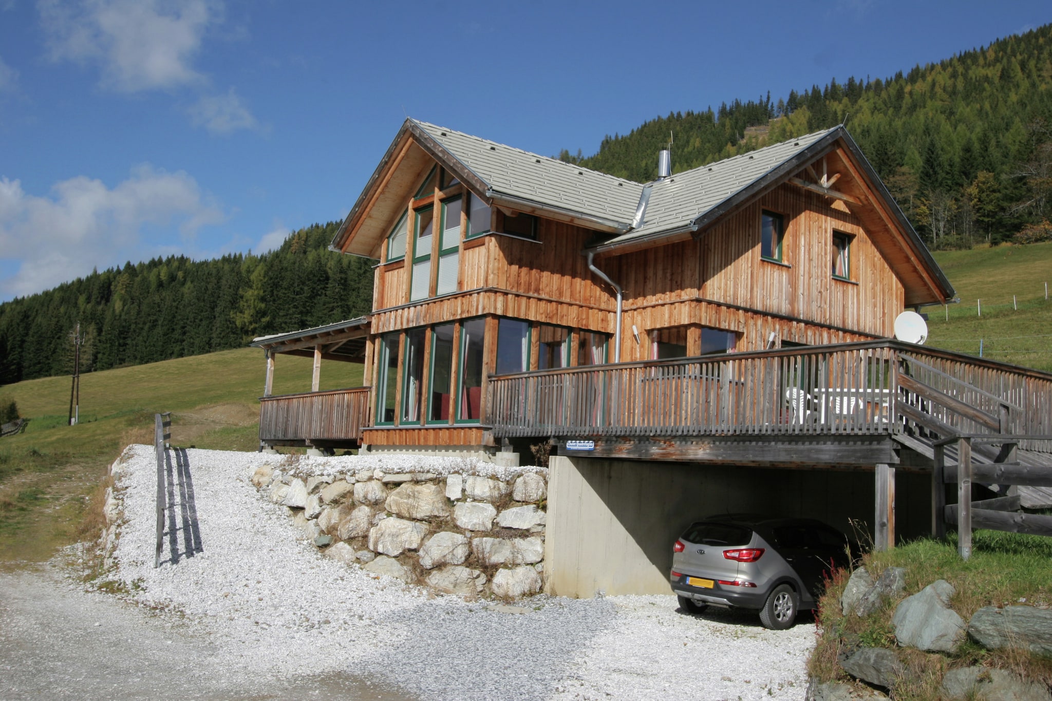 Chalet Hohentauern by Ski Lift