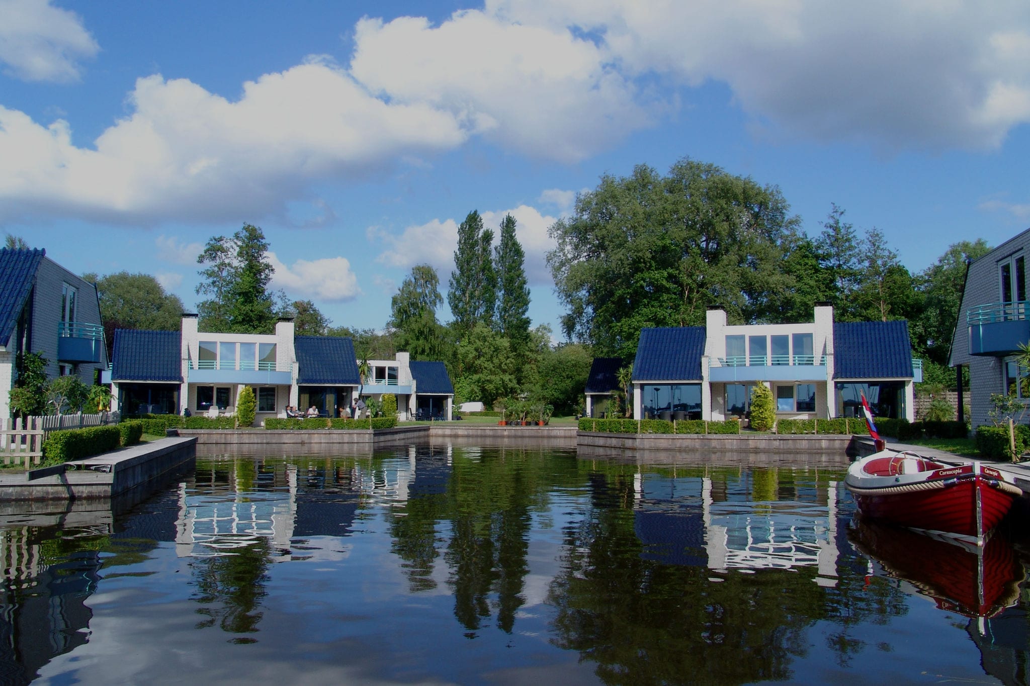 Gemütliche Villa mit Kamin an Loosdrechtse Plassen