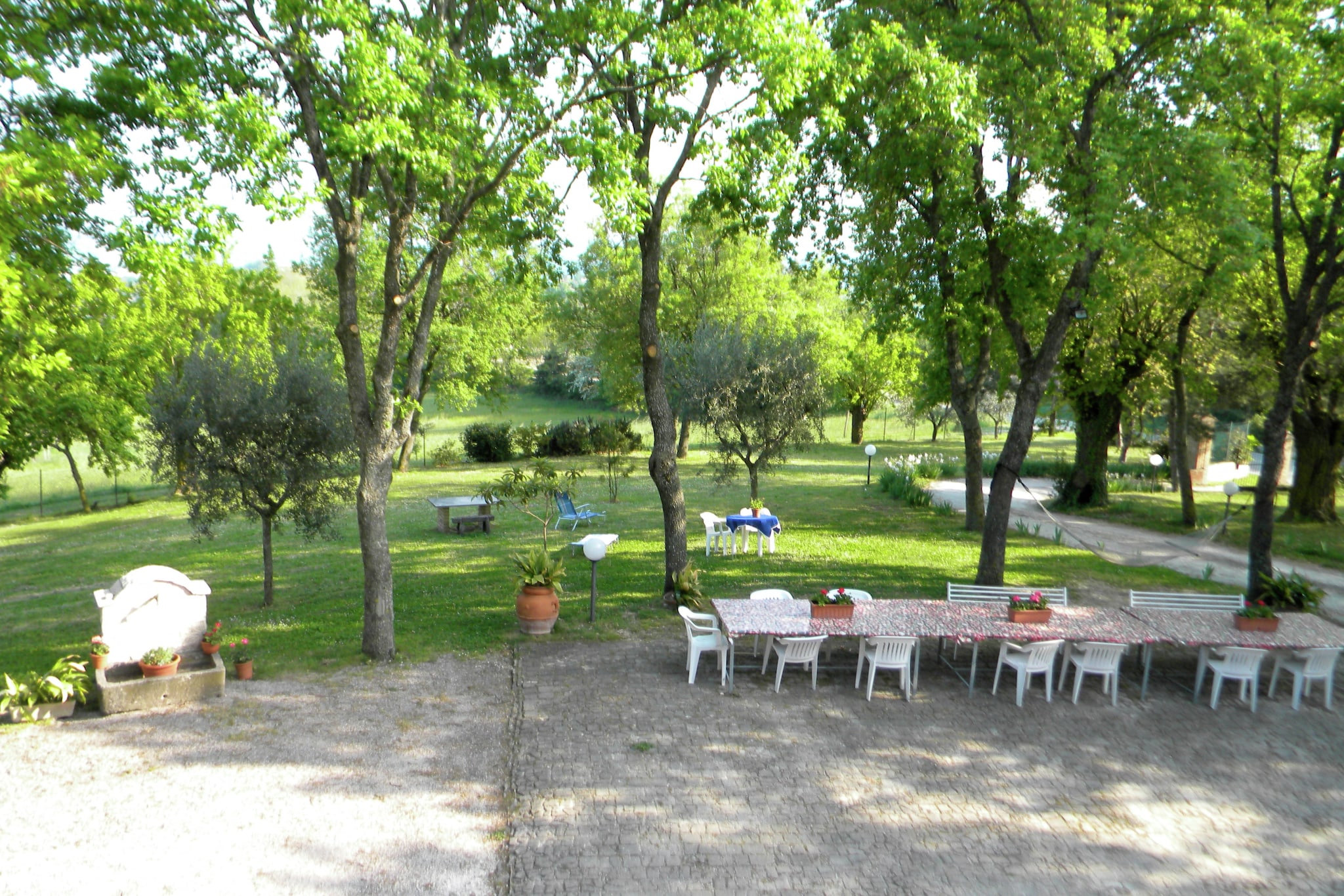 Casa Lella-Buitenkant zomer