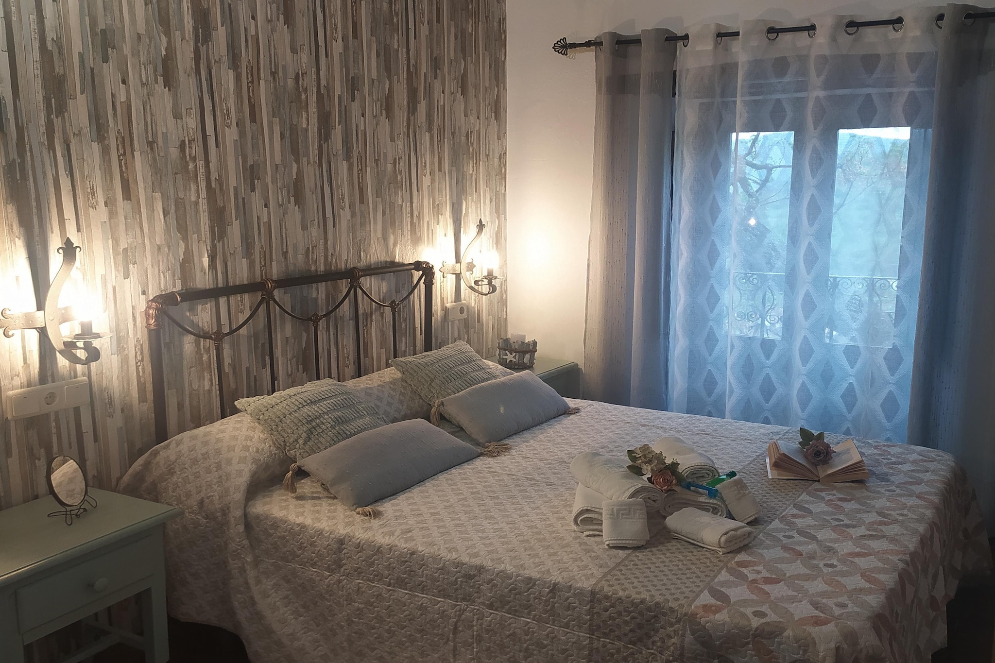 Bed Room