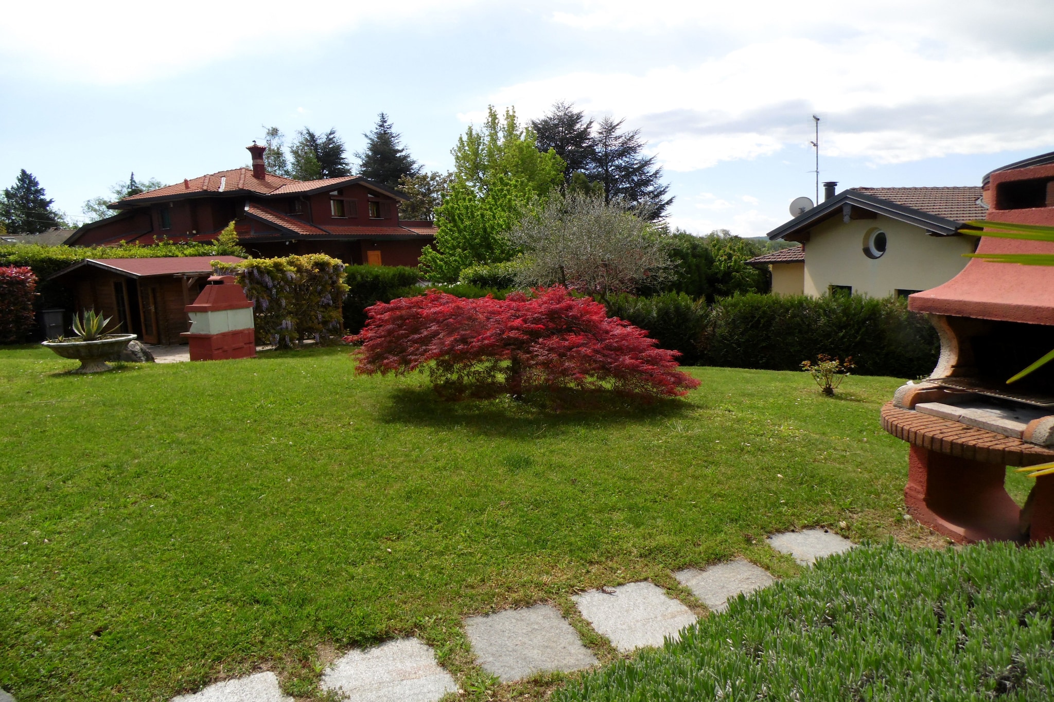 Varese Tre-Gardens summer