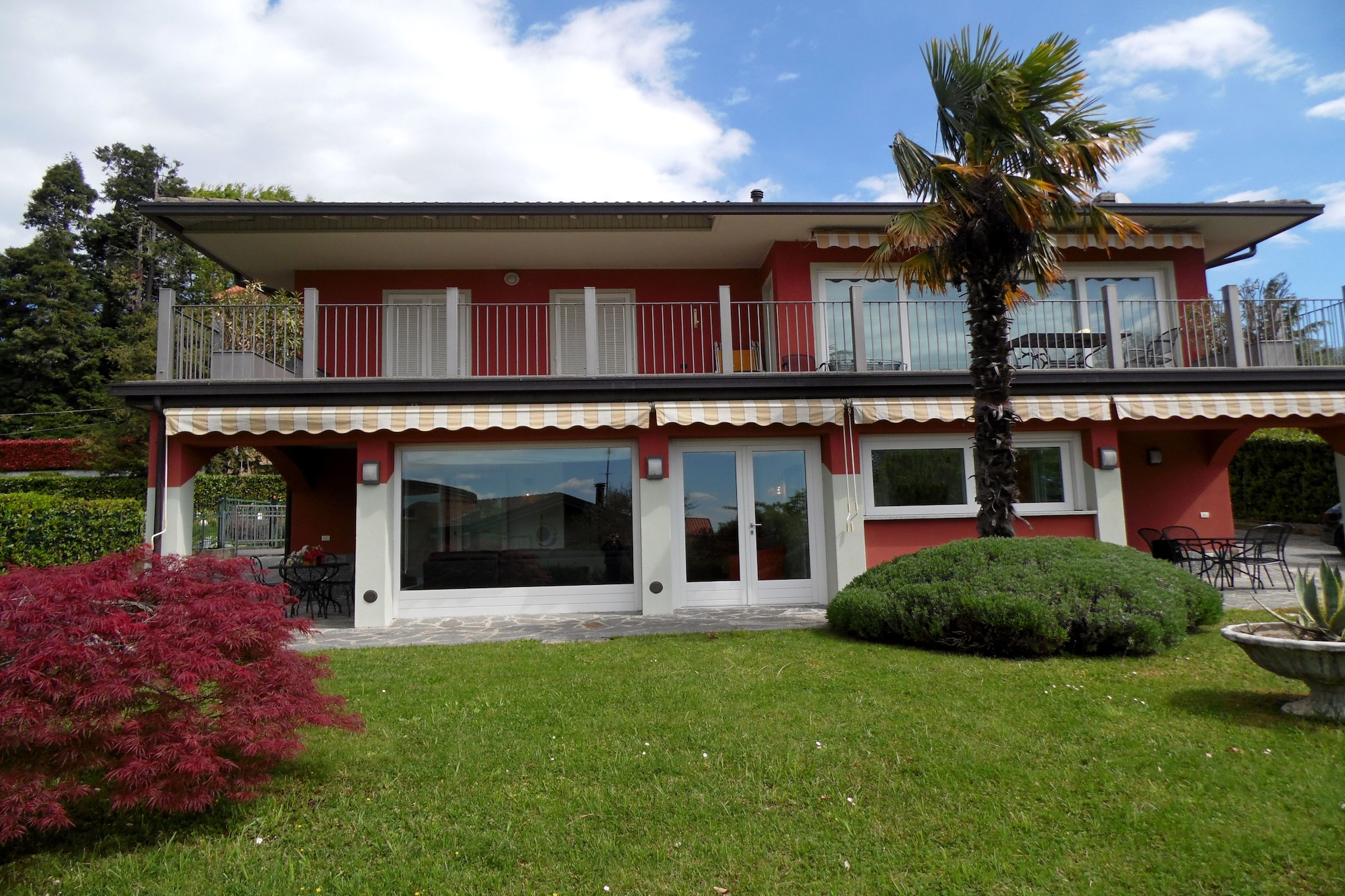 Varese Tre-Exterior summer