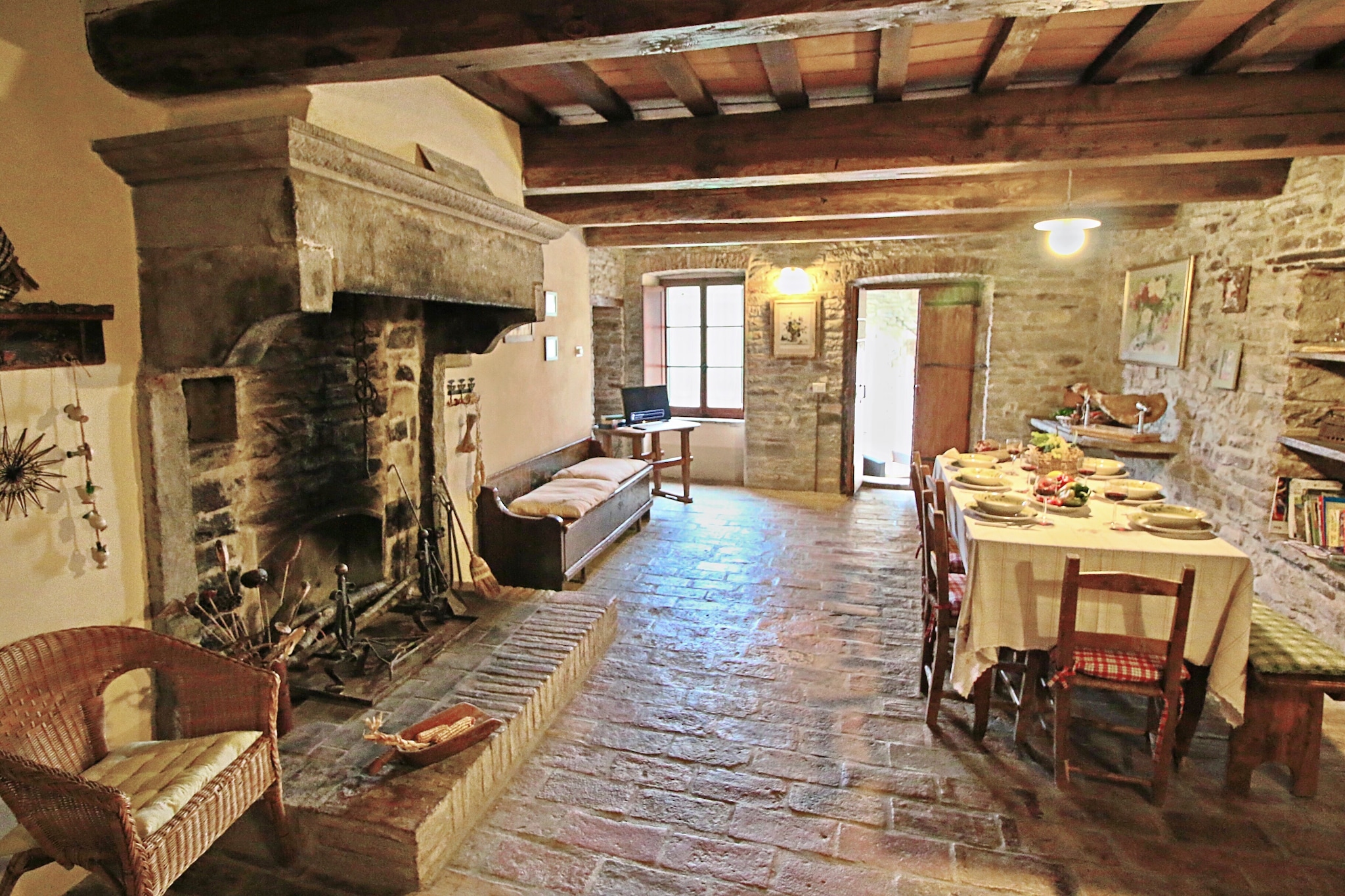 Casal Corniolo- Montalto-Living room