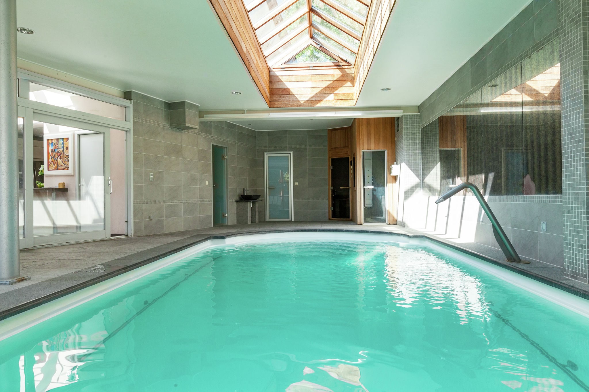Luxuriöse Villa mit Pool und Sauna in Gehweite zum Meer