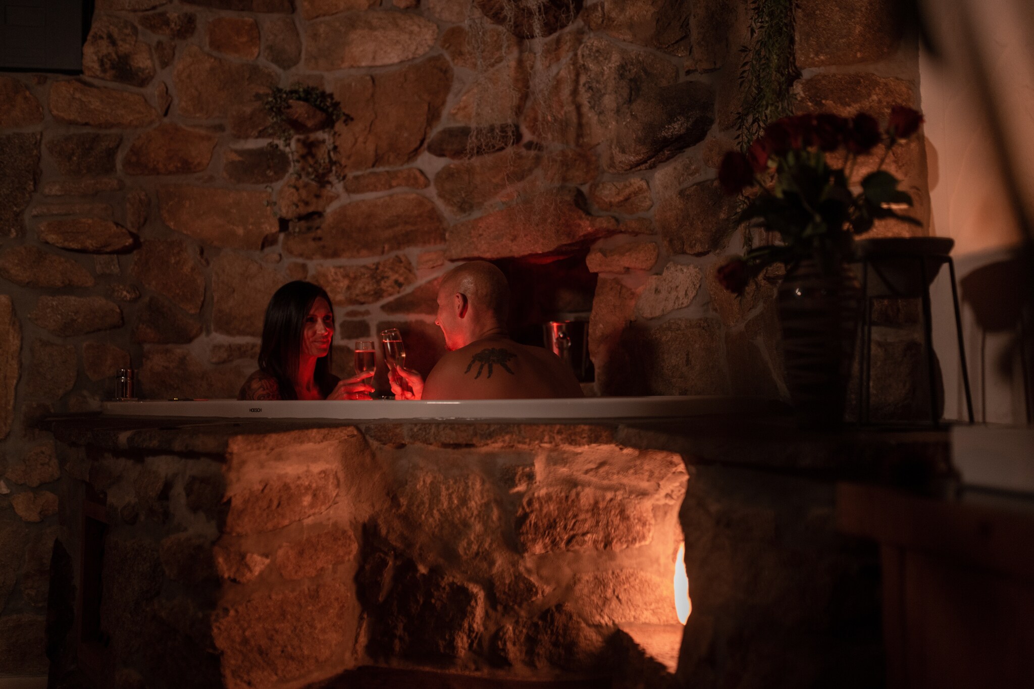 This stylish ground-floor apartment in Viechtach offers a cozy and romantic escape for couples or small families. It features a spacious living/sleeping area with a double bed, flatscreen satellite TV, fireplace, and stereo unit. The fully equipped kitchen includes a ceramic stove, oven, microwave, dishwasher, and fridge-freezer, while the gallery bedroom adds a touch of lofted charm with a king-size bed. A private terrace and garden with barbecue and furniture invite outdoor relaxation.
Guests enjoy indulgent amenities like a bubble bath, infrared sauna, central heating, and shared laundry facilities. A children’s bed, high chair, bicycle storage, and private parking make it family-friendly and practical. With free Wi-Fi and pet-friendly access, this apartment blends comfort with convenience for year-round stays.
Nearby, explore the dazzling Kristallmuseum Viechtach, stroll through the artistic Gläserne Scheune, or hike to the scenic ruins of Burg Neunußberg. Nature lovers will enjoy Bayerisch Kanada, a forested area with river trails. For dining, try Blossersberger Keller for Bavarian classics, Adventure Camp Schnitzmühle for Thai-German fusion, or Schützenhaus for hearty regional fare. This apartment is a perfect base for your Bavarian adventure.