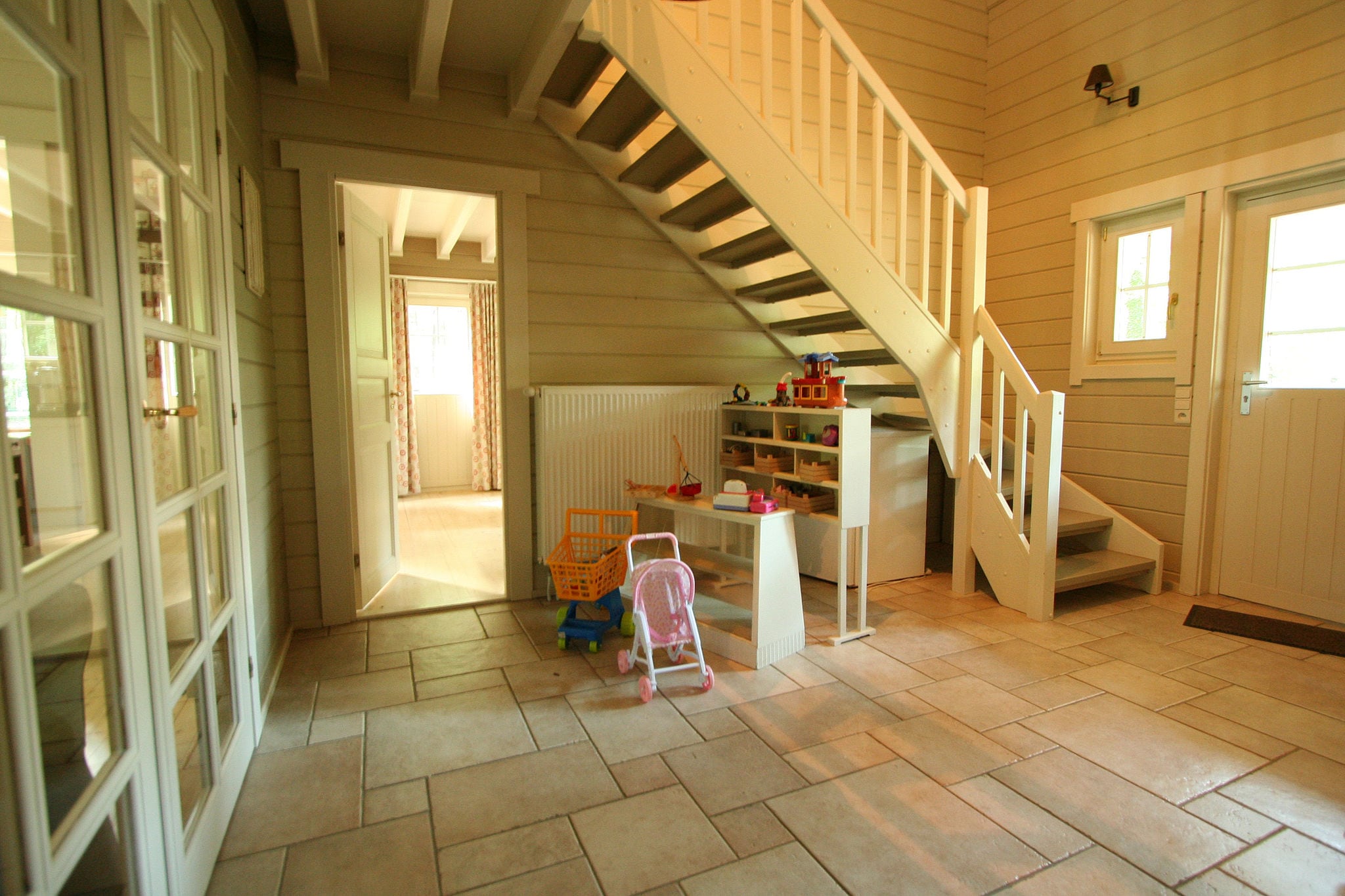 Countryside Chalet in 	Bomal sur Ourthe with Sauna, Balcony