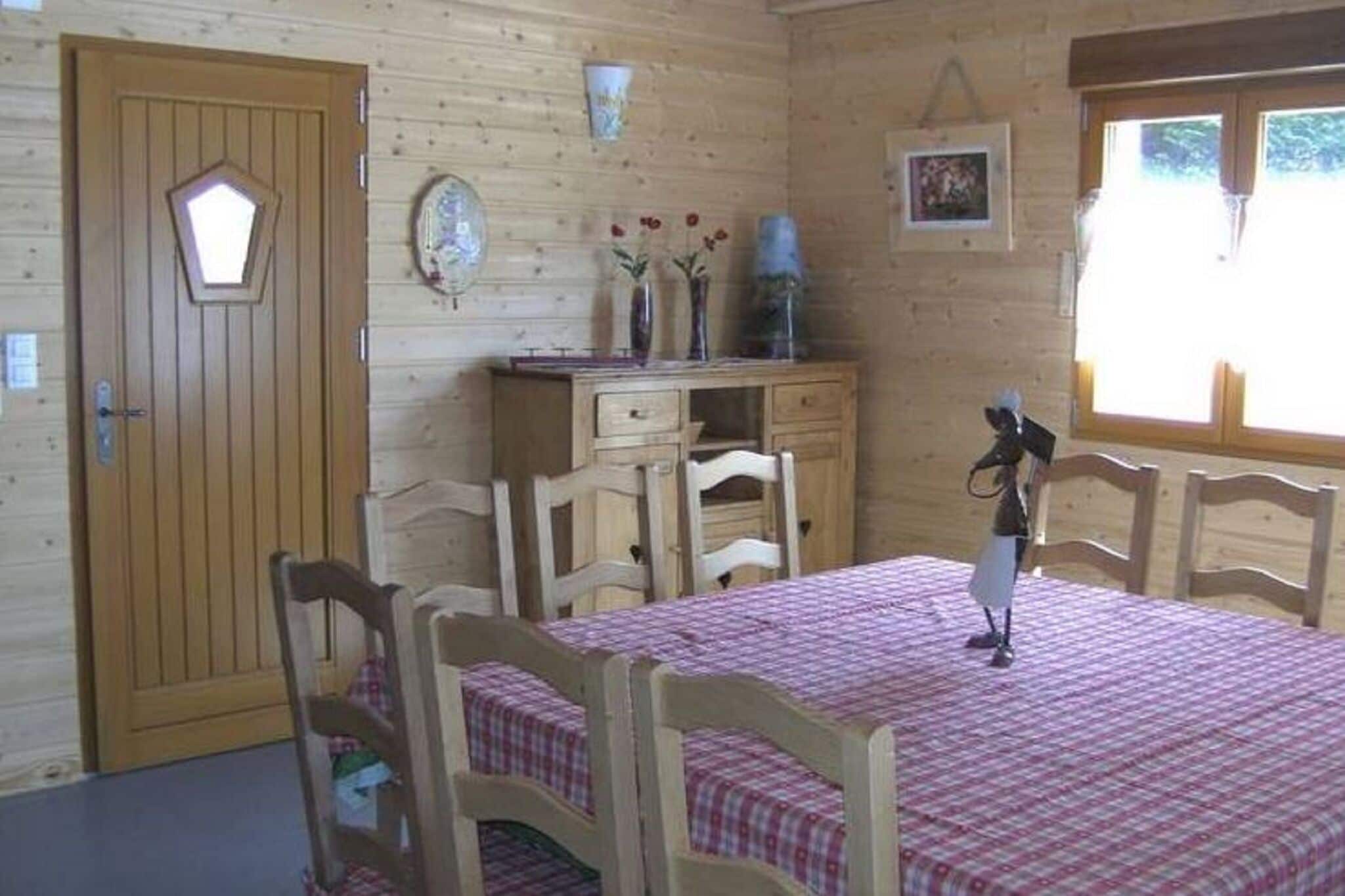 Ruim en prachtig houten chalet voorzien van sauna