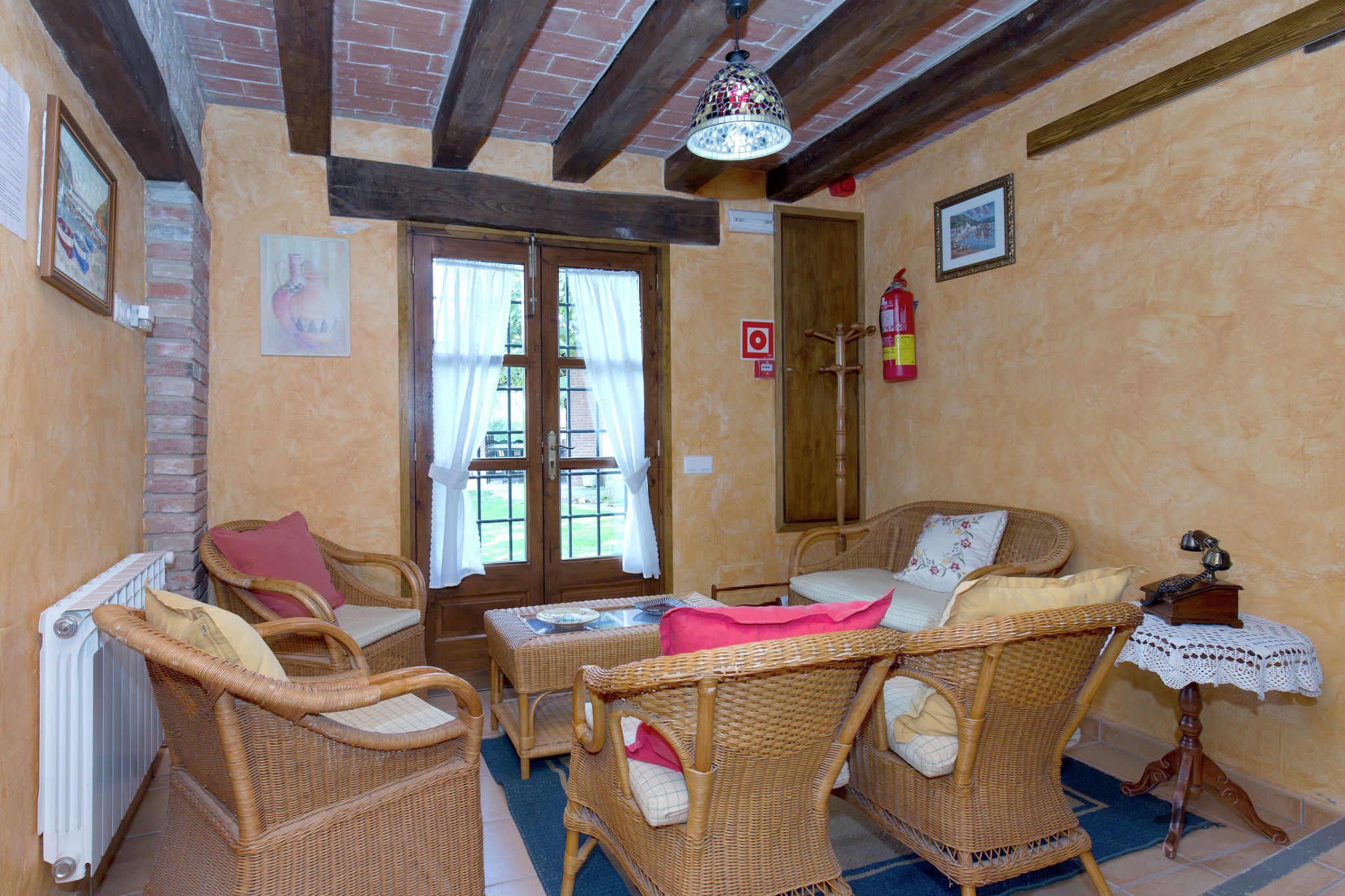 Beautiful cottage in Riudarenes with private pool