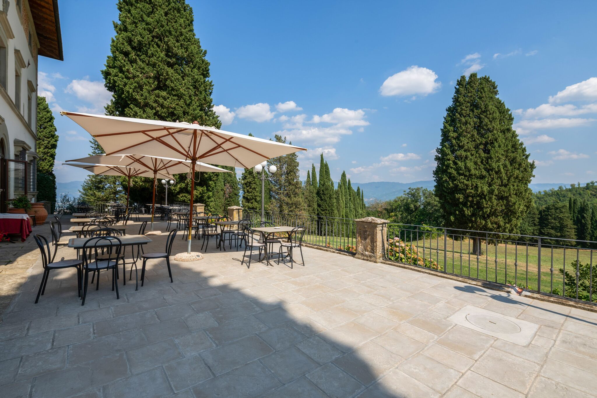 Luxuriöses Ferienhaus mit eig. Terrasse in Vicchio, Toskana