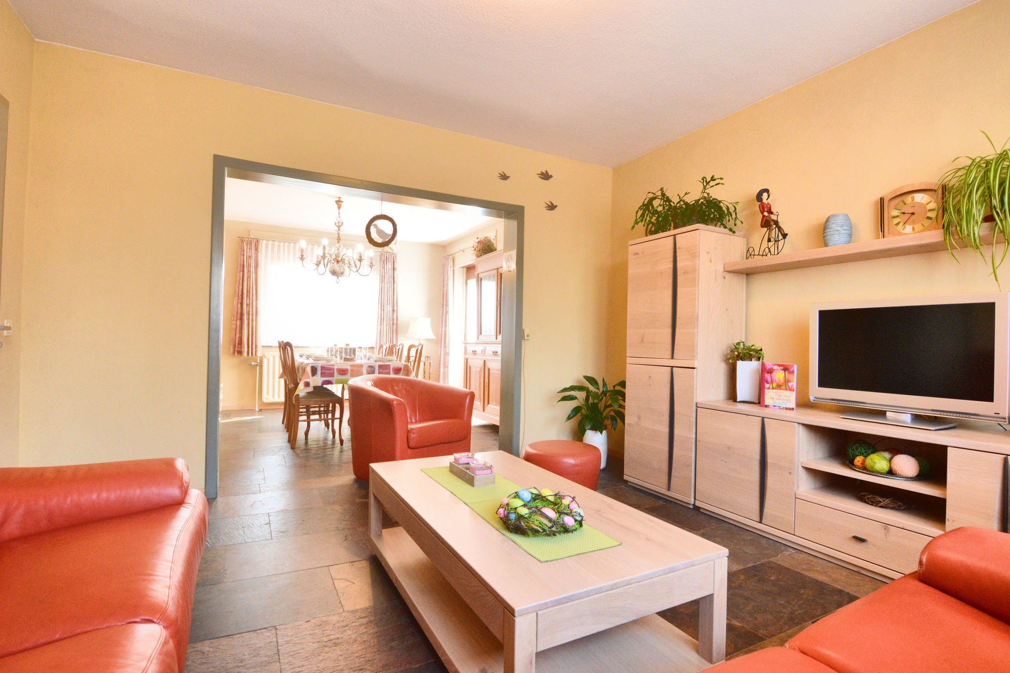 Comfortabel appartement in Luik met een sauna en bubbelbad