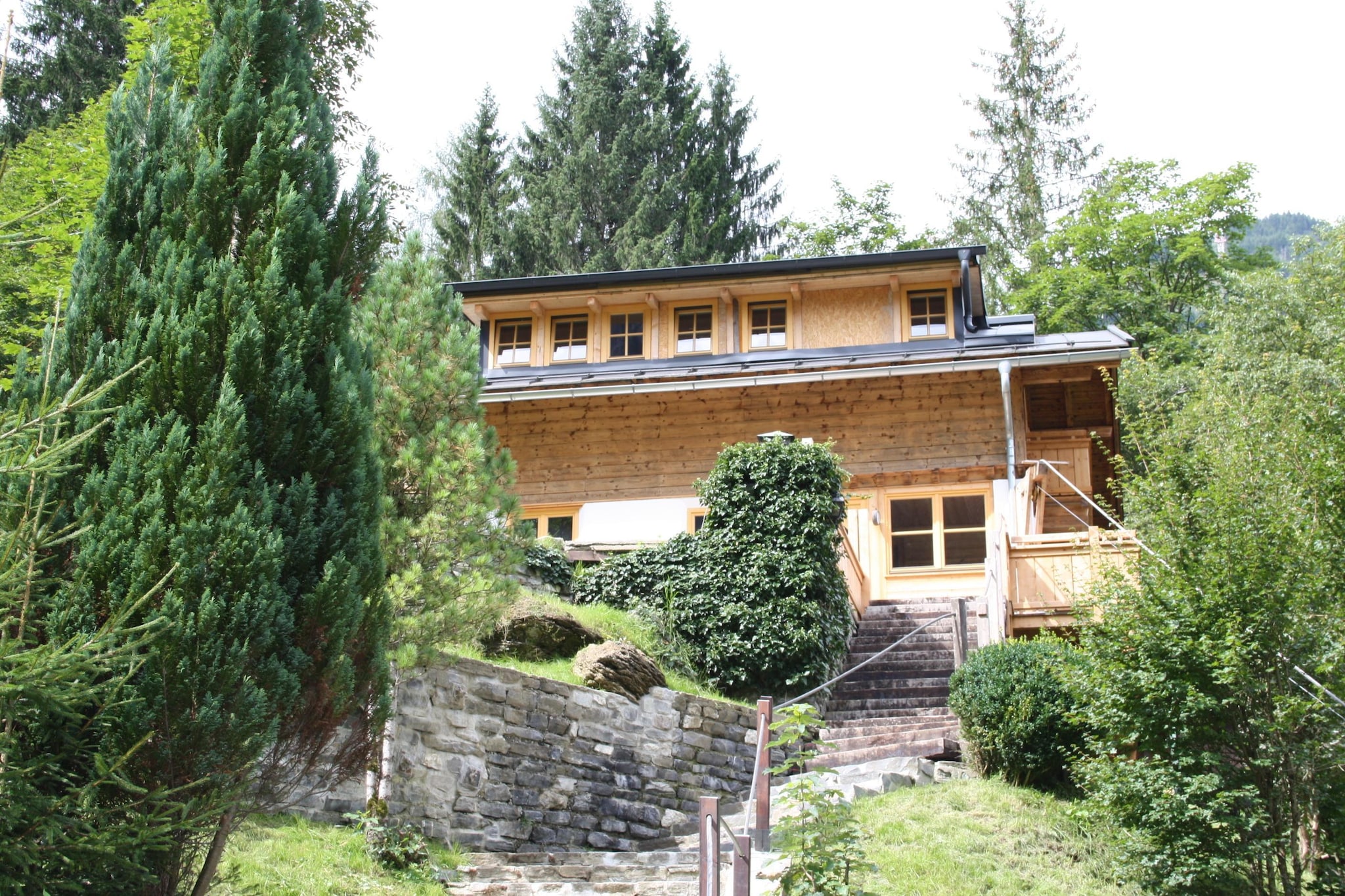 Chalet Kitzsteinhorn - Buitenkant zomer