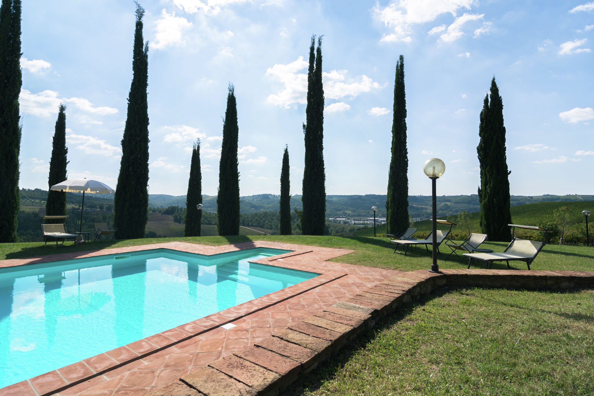 Einladendes Ferienhaus in der Toskana mit Schwimmbad