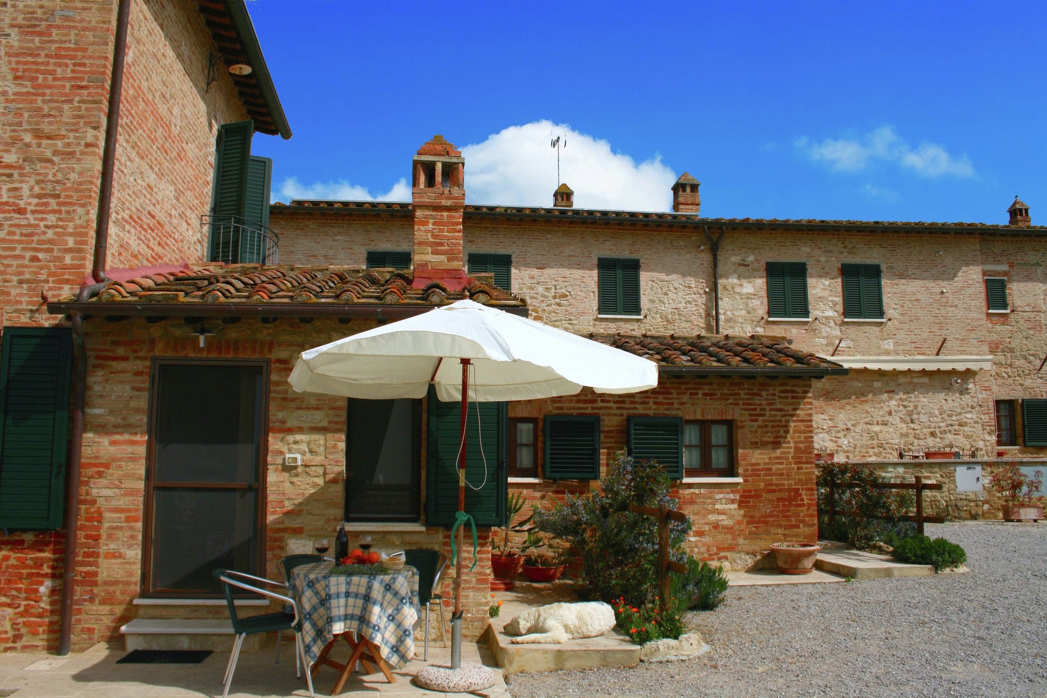 Gorgeous Cottage in Asciano with Swimming Pool