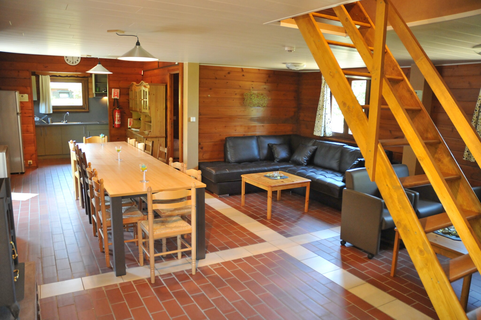 Vakantiehuis Houyet max. 14 personen 2 huisdieren 6 slaapkamers sauna #11
