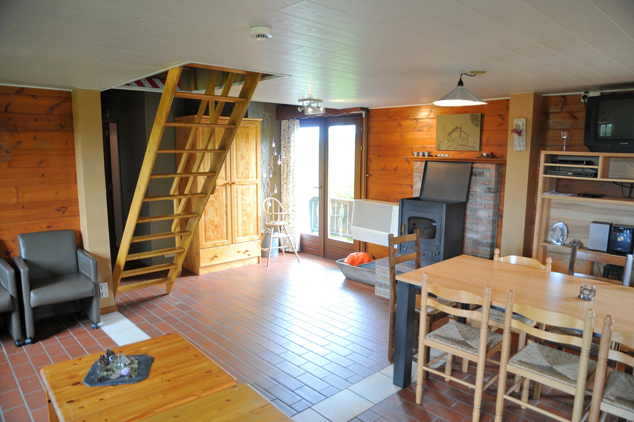Vakantiehuis Houyet max. 14 personen 2 huisdieren 6 slaapkamers sauna #10