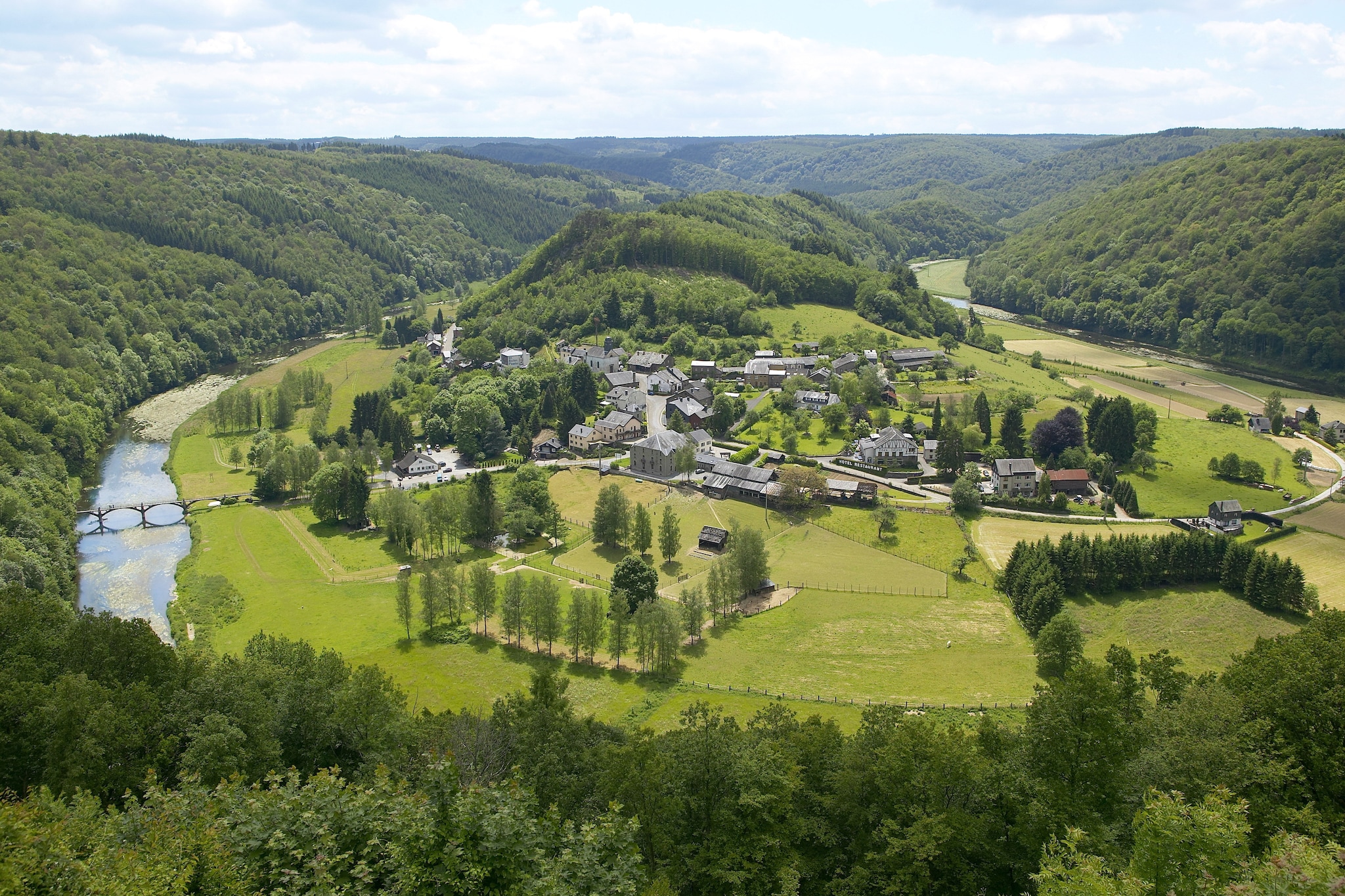 Vakantiehuis Oizy max. 10 personen 3 slaapkamers #8
