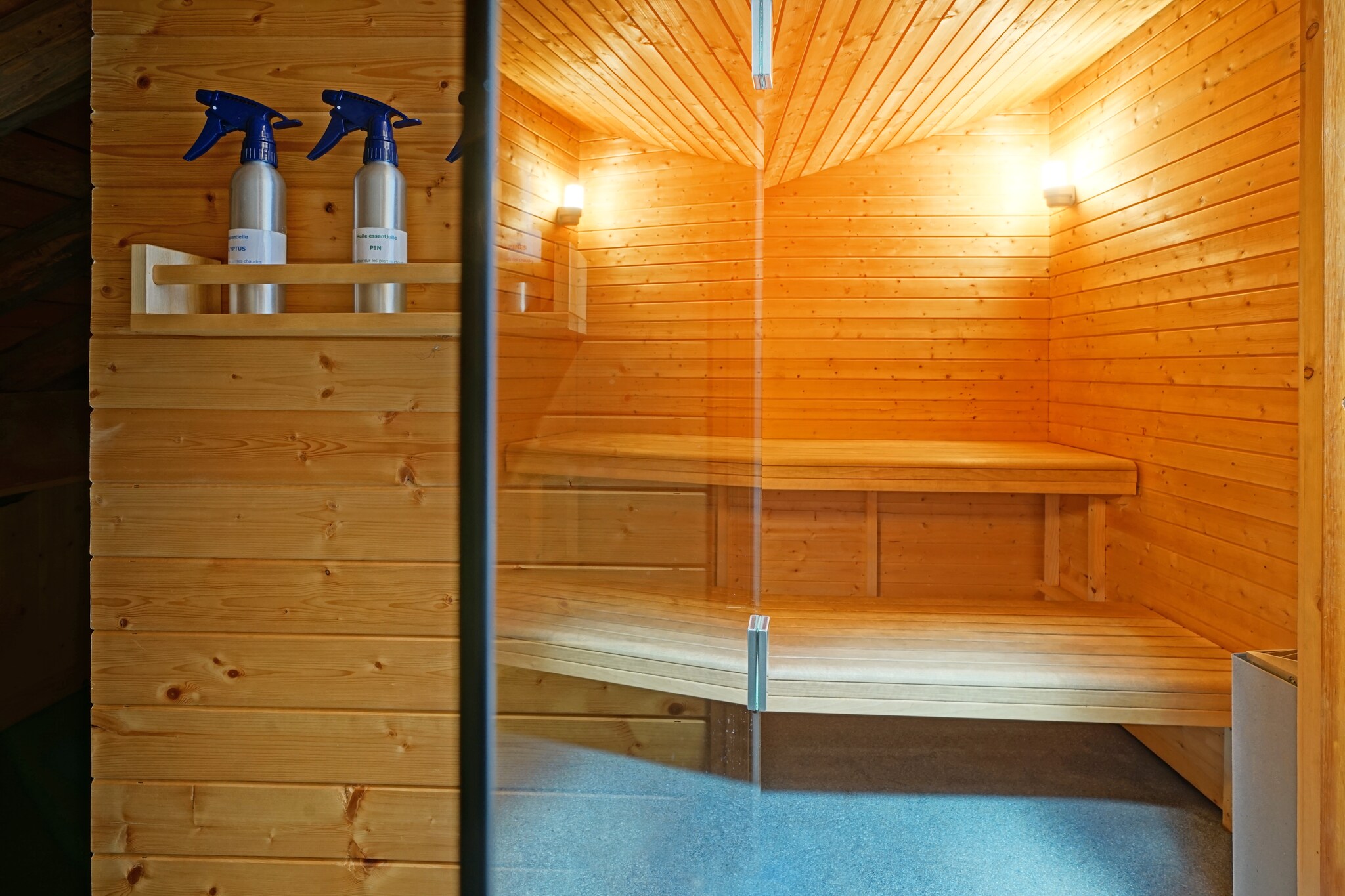 Home in Vielsalm with Sauna