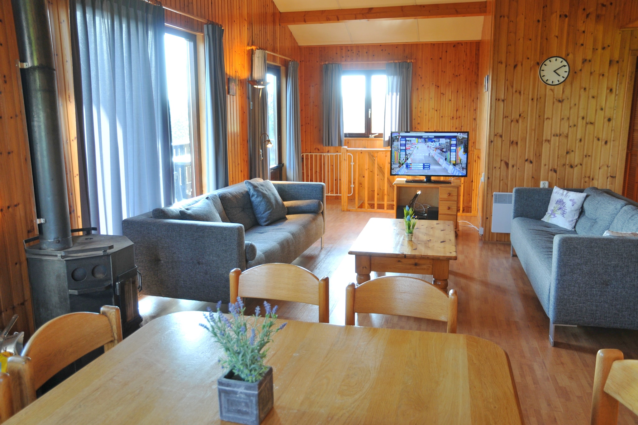 Vakantiehuis Somme Leuze max. 8 personen 4 slaapkamers sauna #11