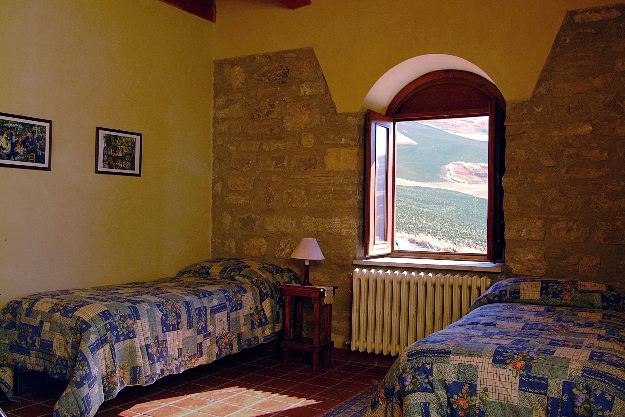 Bed Room