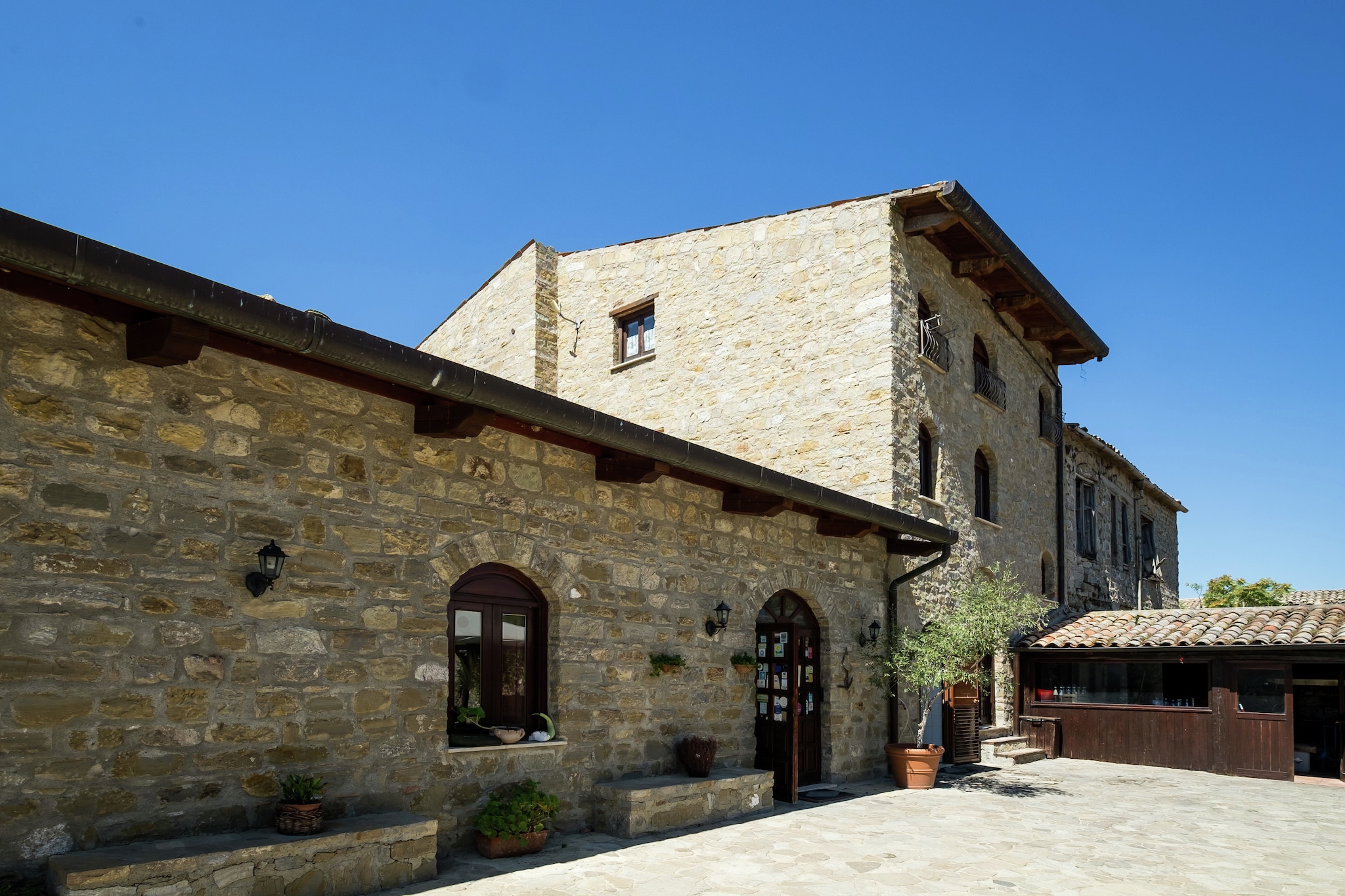 Exterior Summer