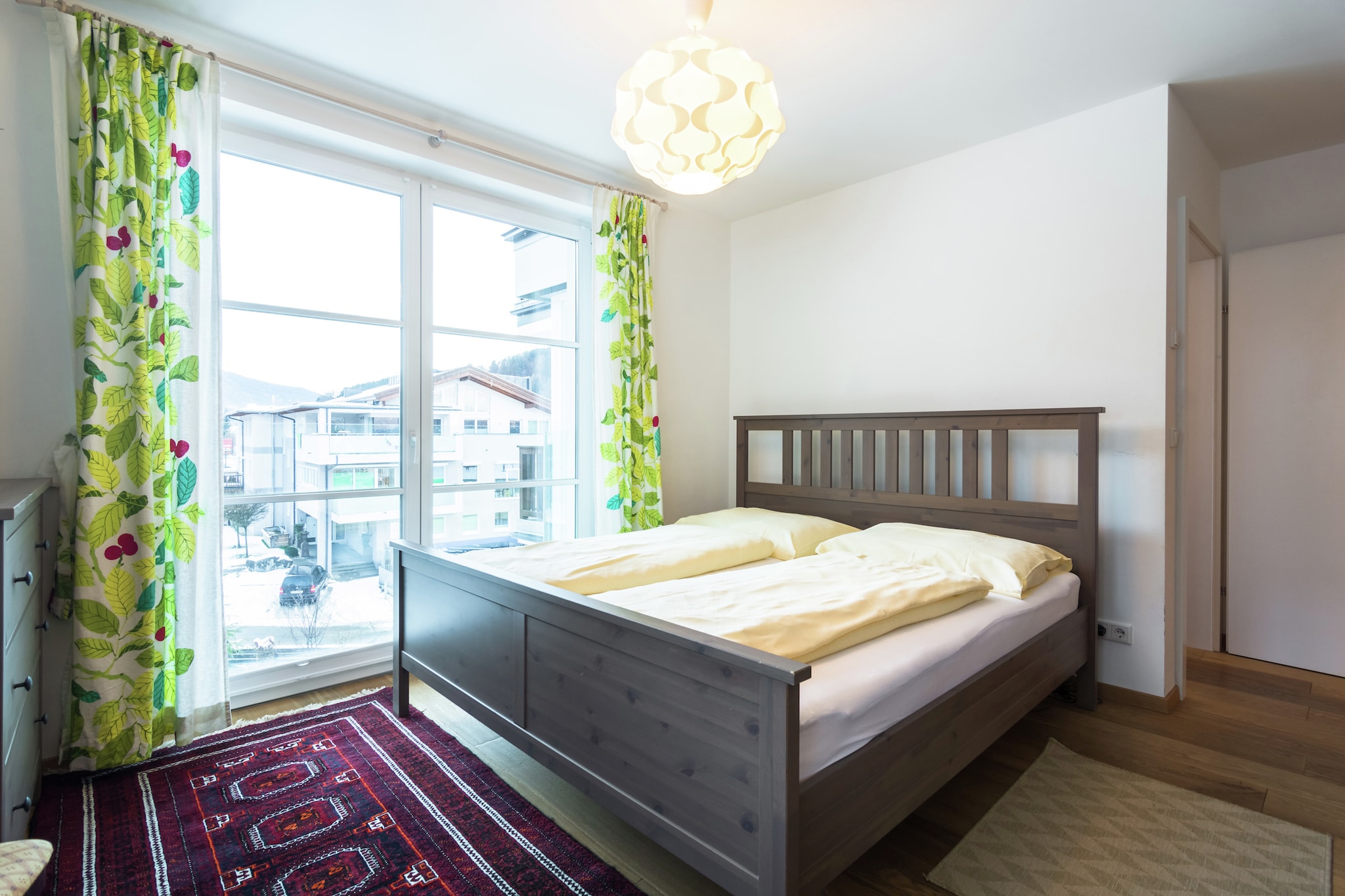 On the 3rd floor: (hallway, Living room(single sofa bed, TV(cable), radio, CD player), open kitchen(cooker(ceramic), oven, microwave, dishwasher, fridge-freezer), bedroom(double bed), Bedroom with bathroom(double bed, bunk bed, DVD player, bath tub, washbasin, toilet), bathroom(shower, sauna, washbasin), toilet, storage, balcony)\n\nski storage(shared with other guests), garage(shared with other guests), heating(Floor heating), parking, lift