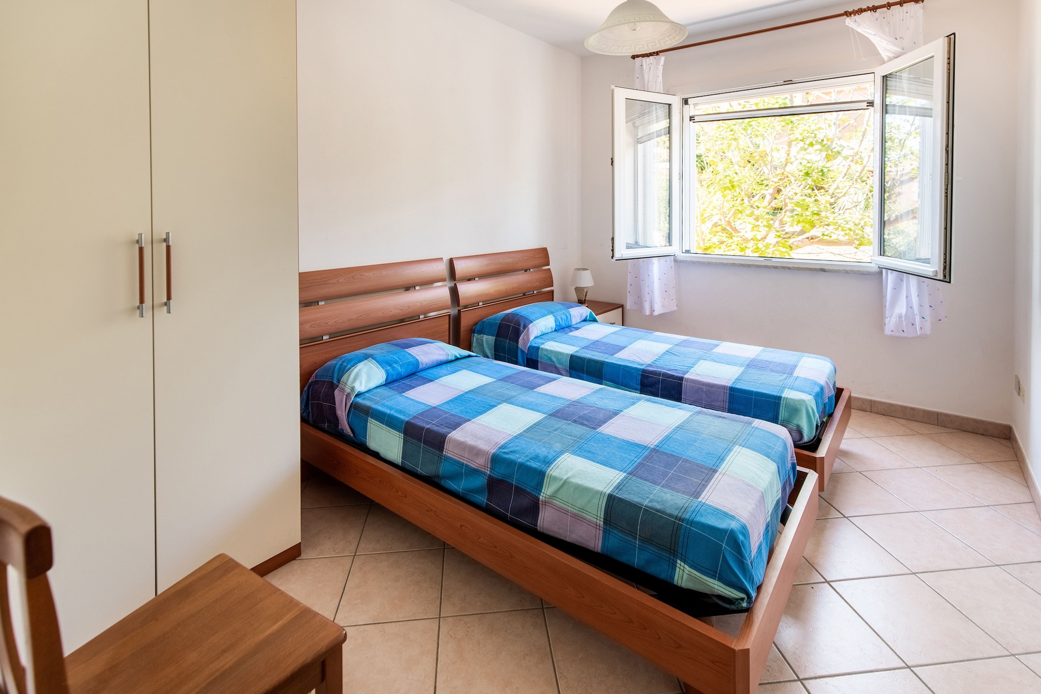 Bed Room