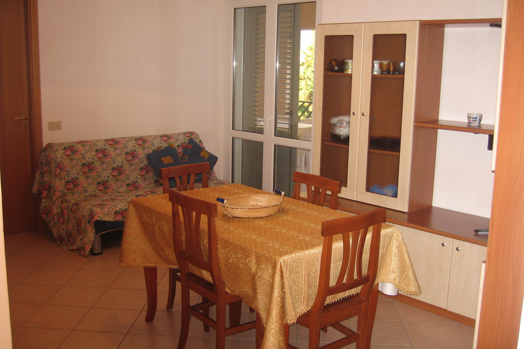 Timpi Russi Trilo 1 piano-Living room