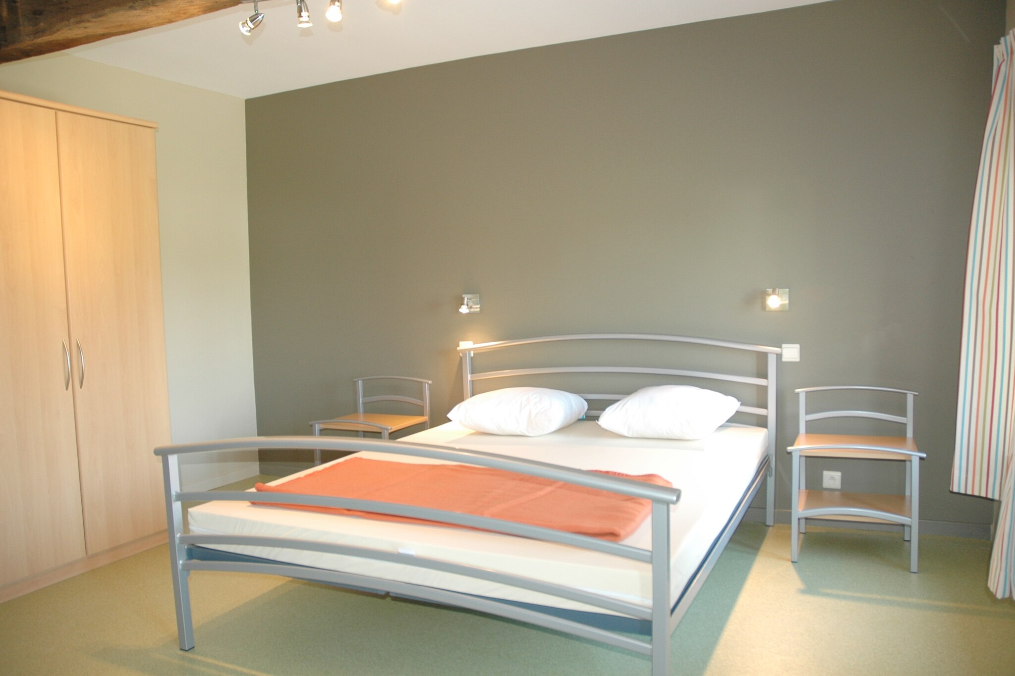 Vakantiehuis Petithan max. 14 personen 2 huisdieren 5 slaapkamers #11