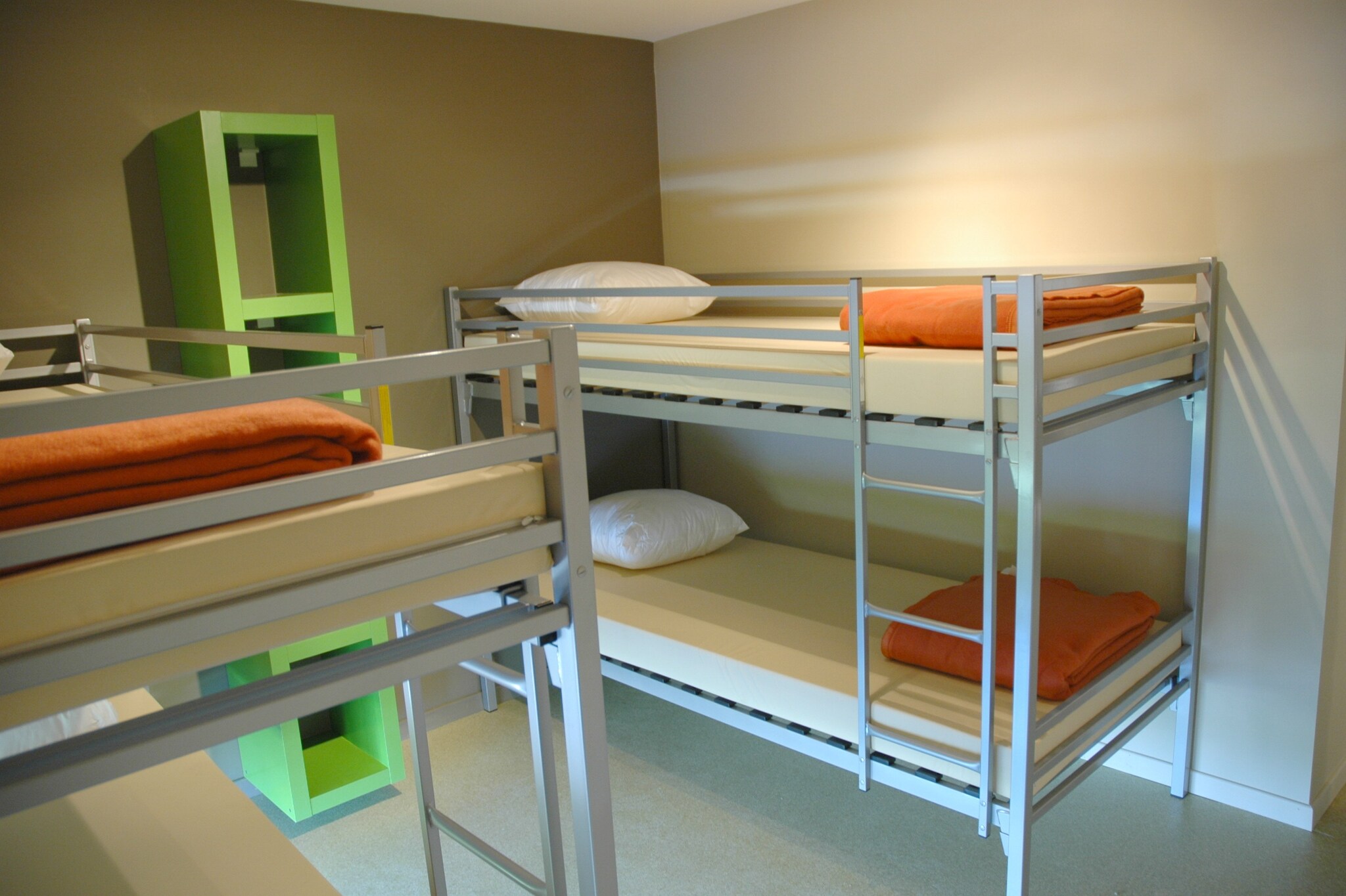 Vakantiehuis Petithan max. 14 personen 2 huisdieren 5 slaapkamers #12