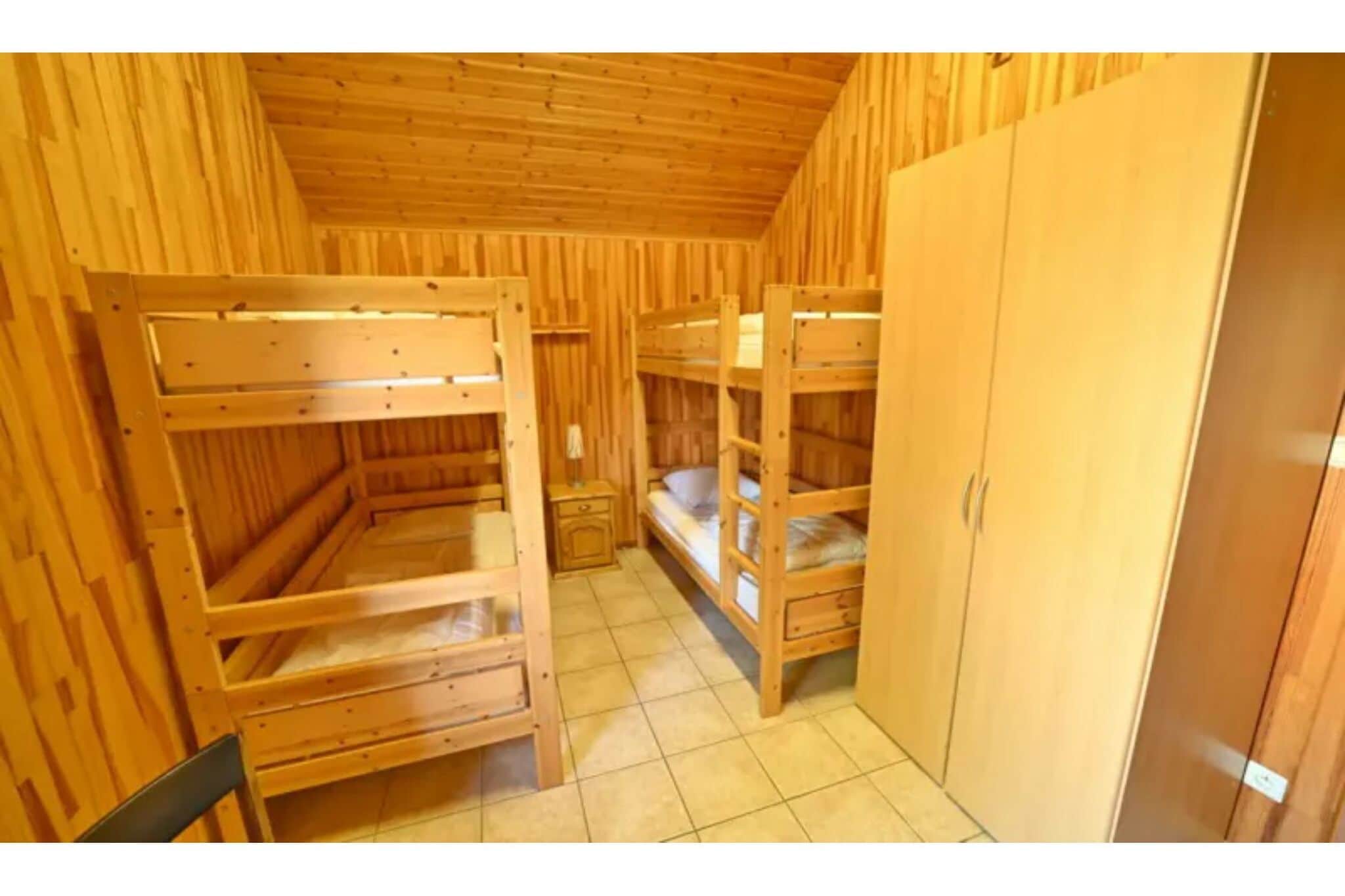 Prachtige houten villa voor 12 personen