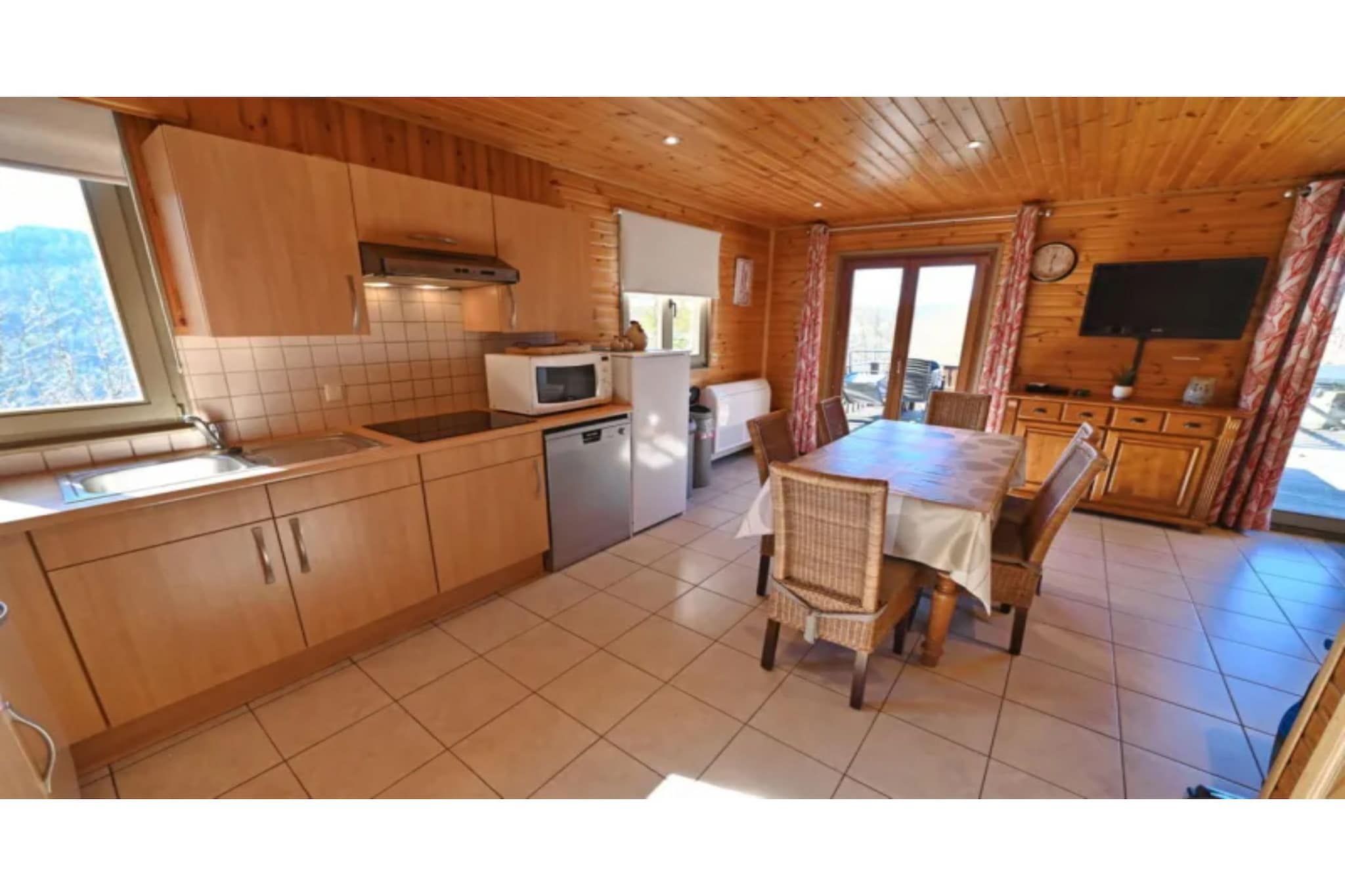 Ground floor: (Bedroom with bathroom(2x bunk bed, shower, washbasin), Bedroom with bathroom(double bed, shower, washbasin), toilet, storage, carport)\n\nOn the 1st floor: (Living room(TV), Kitchen(cooker(4 ring stoves, electric), oven, dishwasher, fridge), toilet, sauna(shower))\n\nheating, terrace, garden furniture