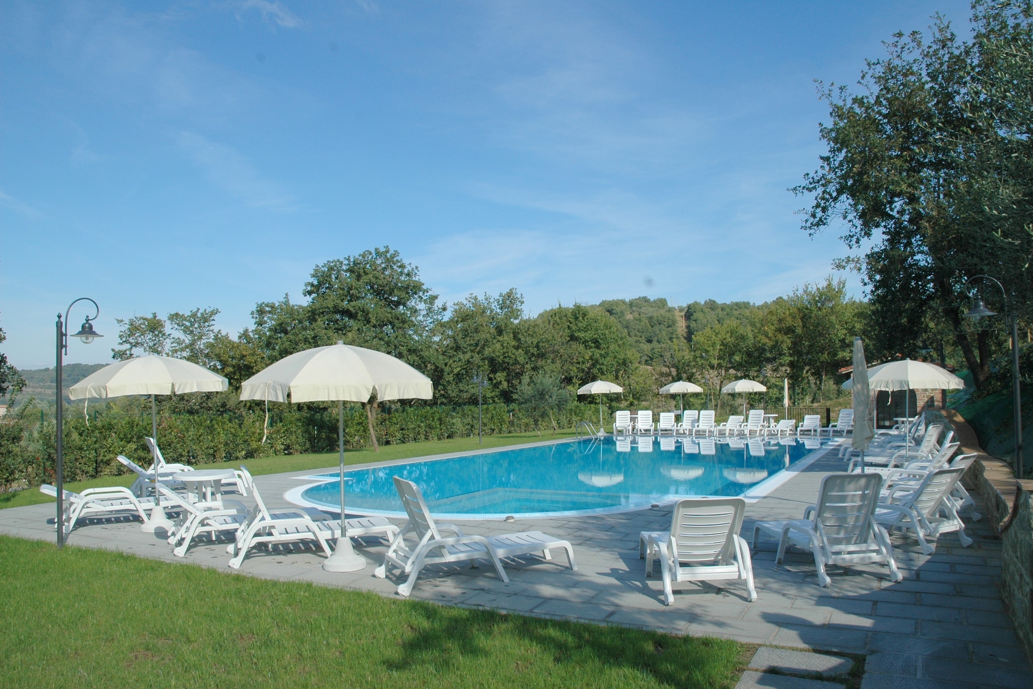 Farmhouse Umbria-Tuscany with Pool