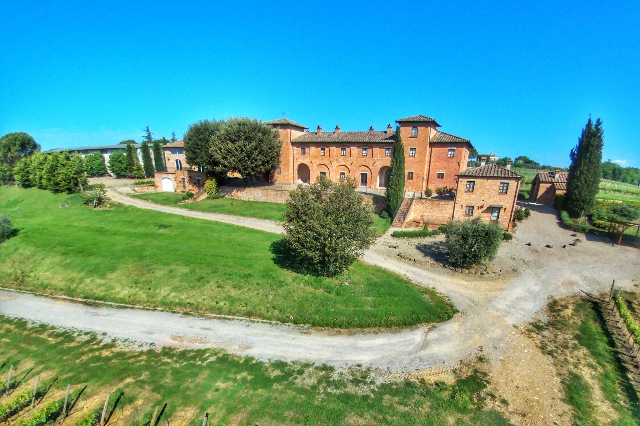 Luxuriöser Bauernhof mit Swimmingpool in Montepulciano