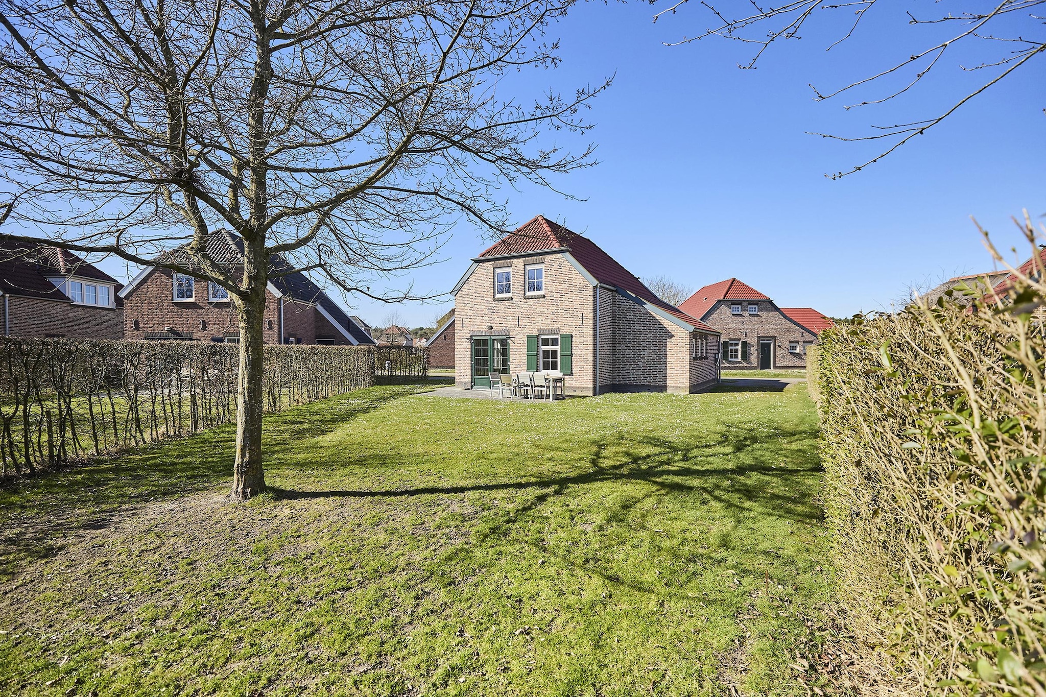 Buitenhof De Leistert 17-Tuinen zomer
