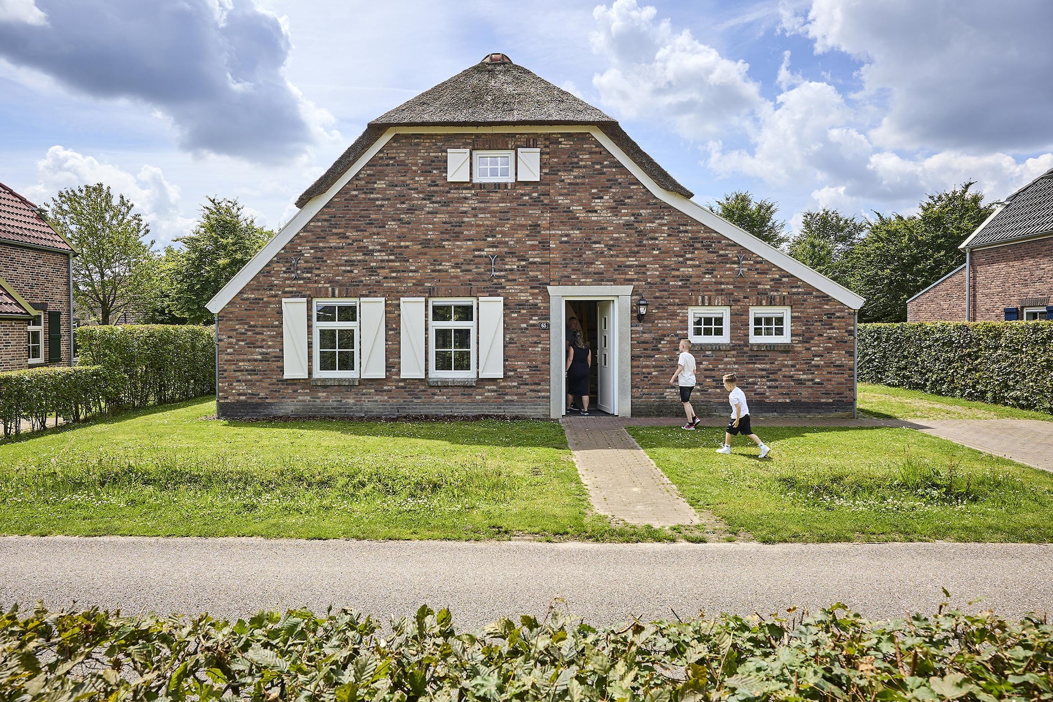 Buitenhof De Leistert 10-Buitenkant zomer