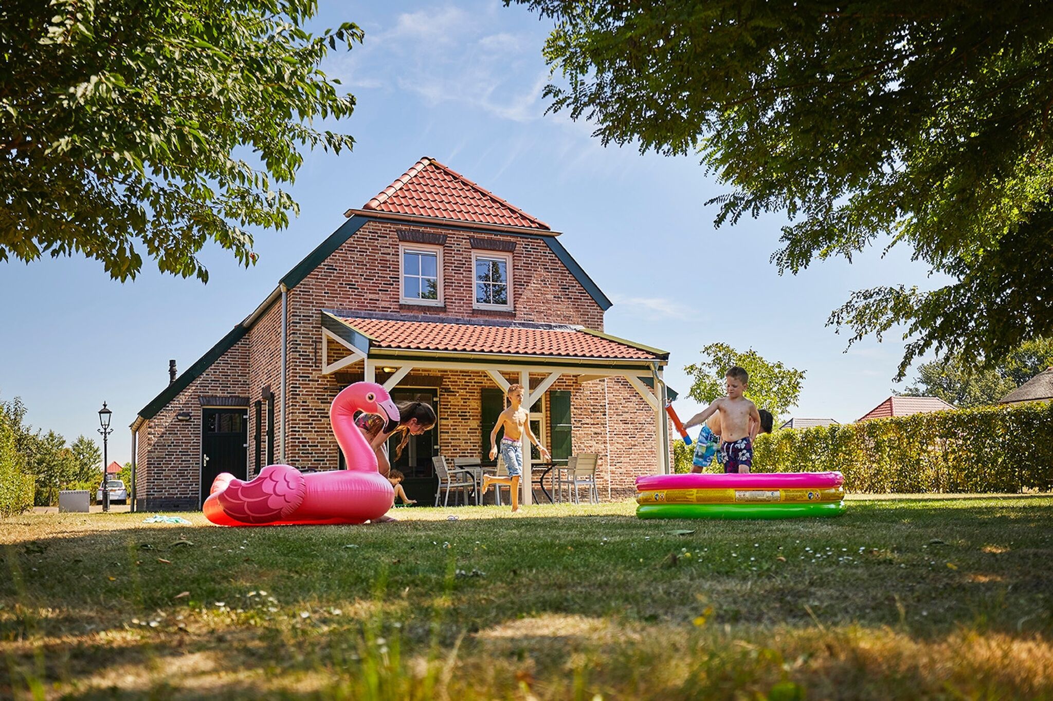 Child-friendly villa with a sauna in Limburg