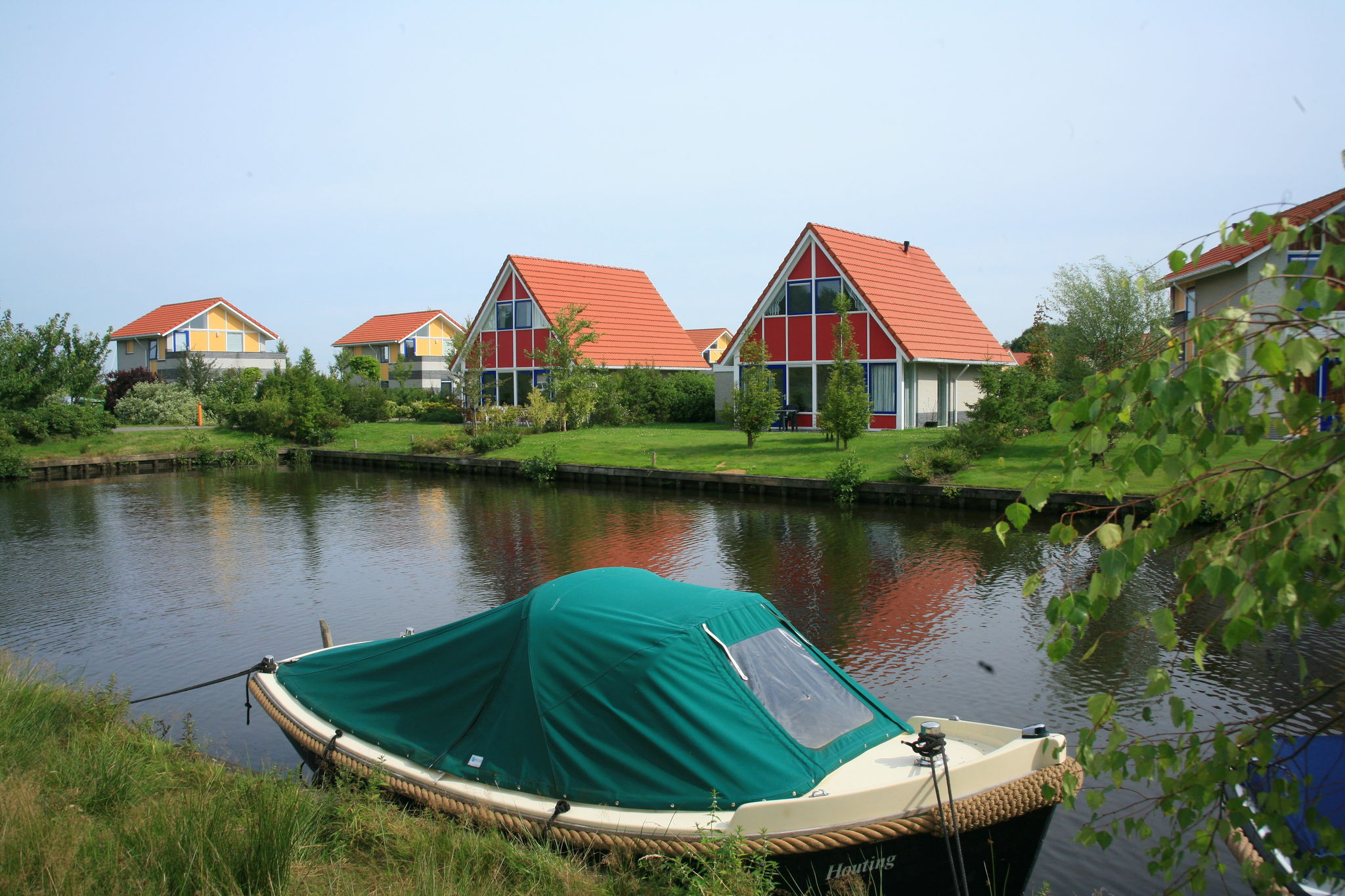 Comfortabel vakantiehuis met afwasmachine aan het Schildmeer