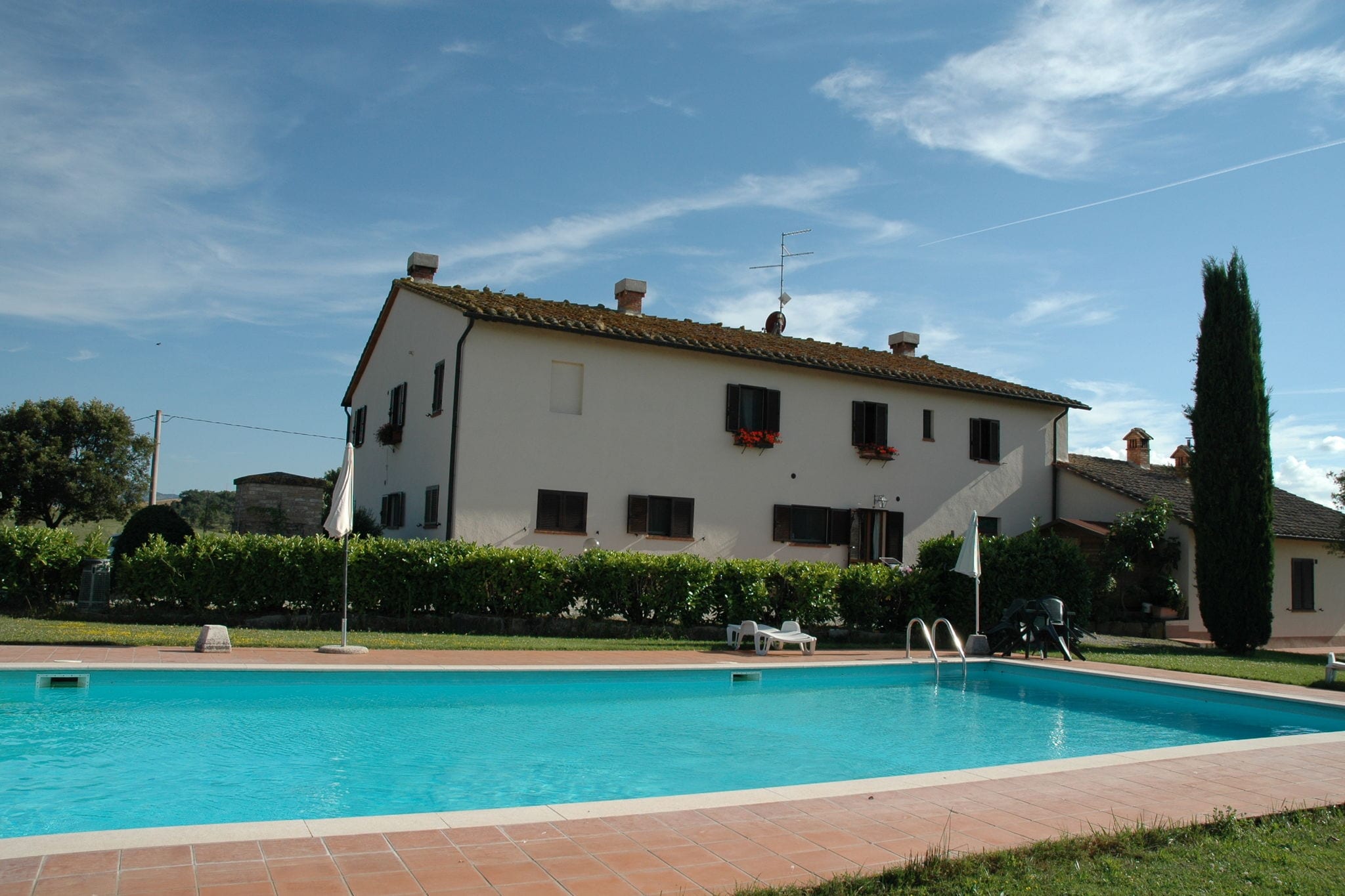 Authentic farmhouse in the Val D'Orcia with pool and stunning views