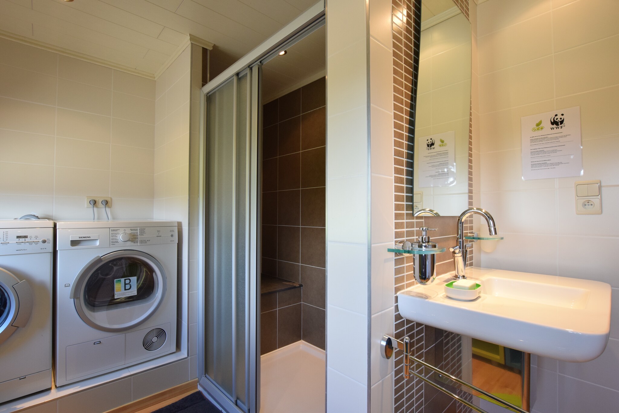 Vakantiehuis Redu max. 15 personen 1 huisdier 9 slaapkamers #36