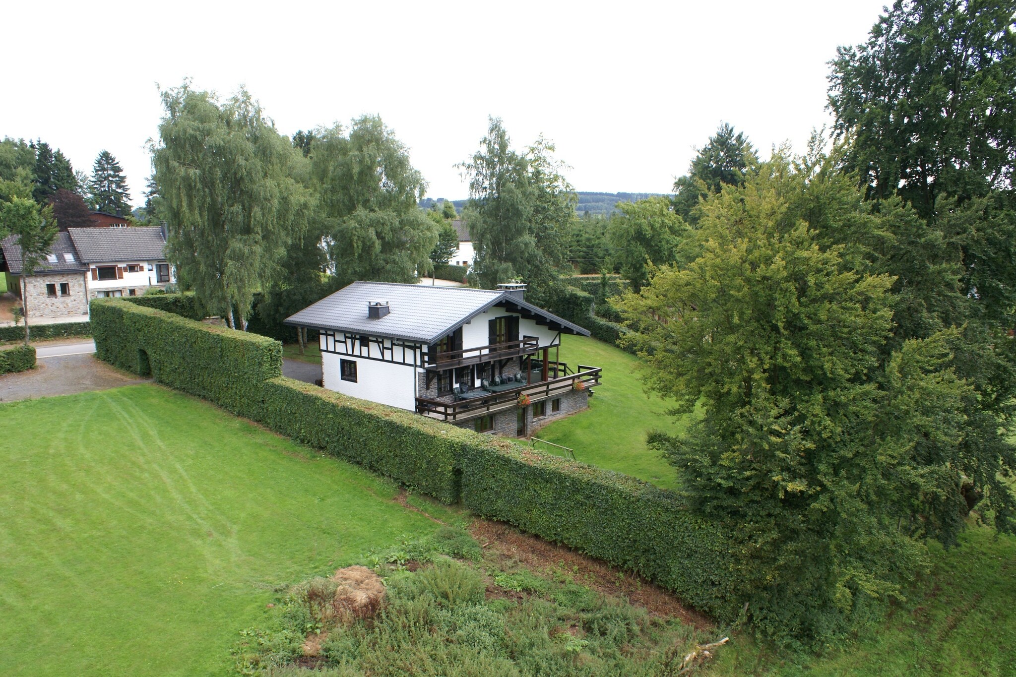 Vakantiehuis Xhoffraix max. 25 personen 3 huisdieren 9 slaapkamers #6