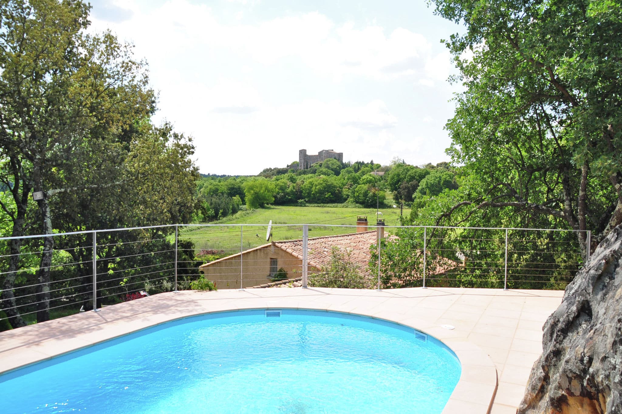 Rustige gelegen villa in Zuid-Frankrijk met zwembad