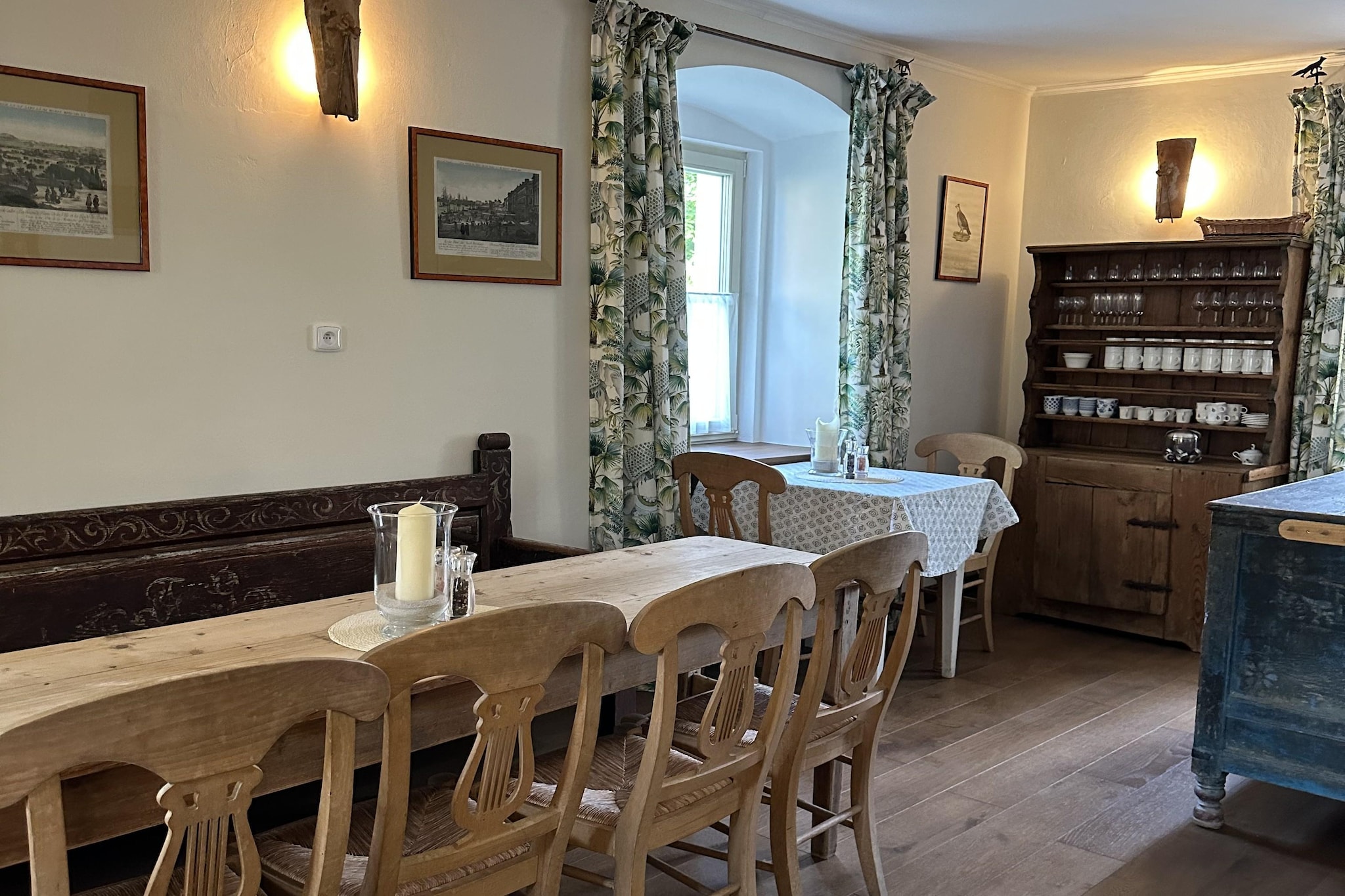 Fara - Eetkamer