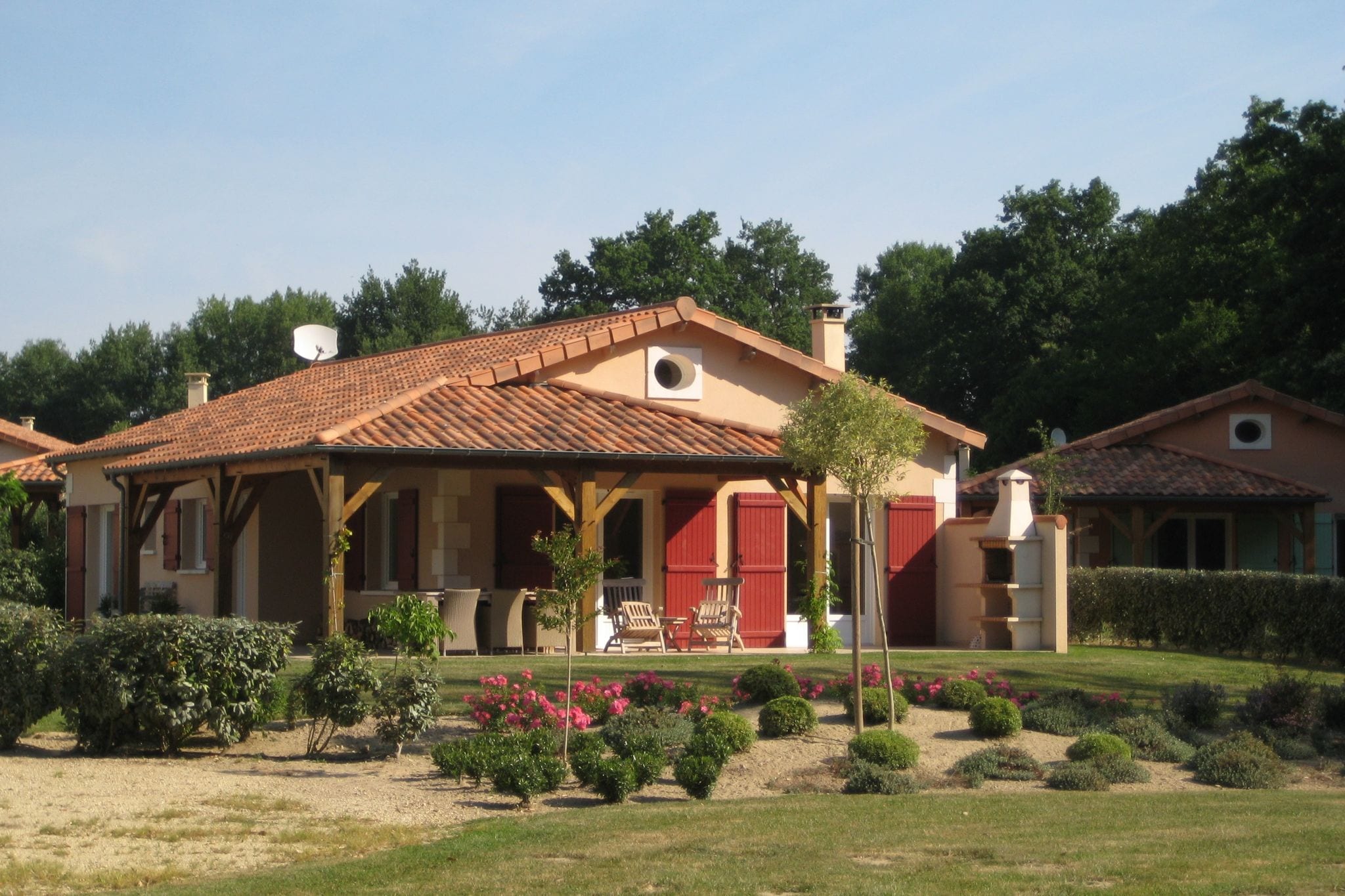 Modern villa with fire place, in the beautyful Loire region