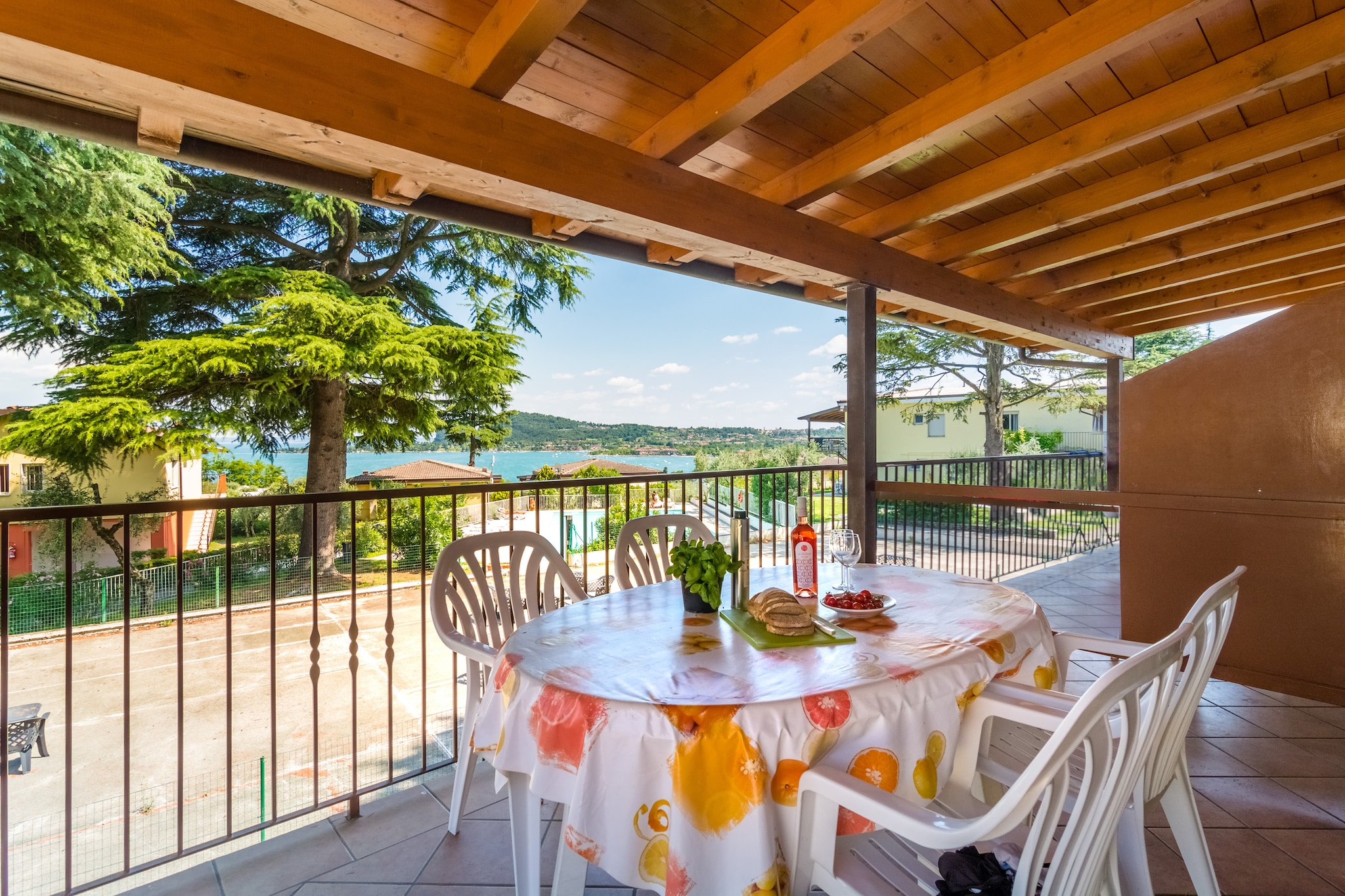 Villette 8320-Terrasse / balcon