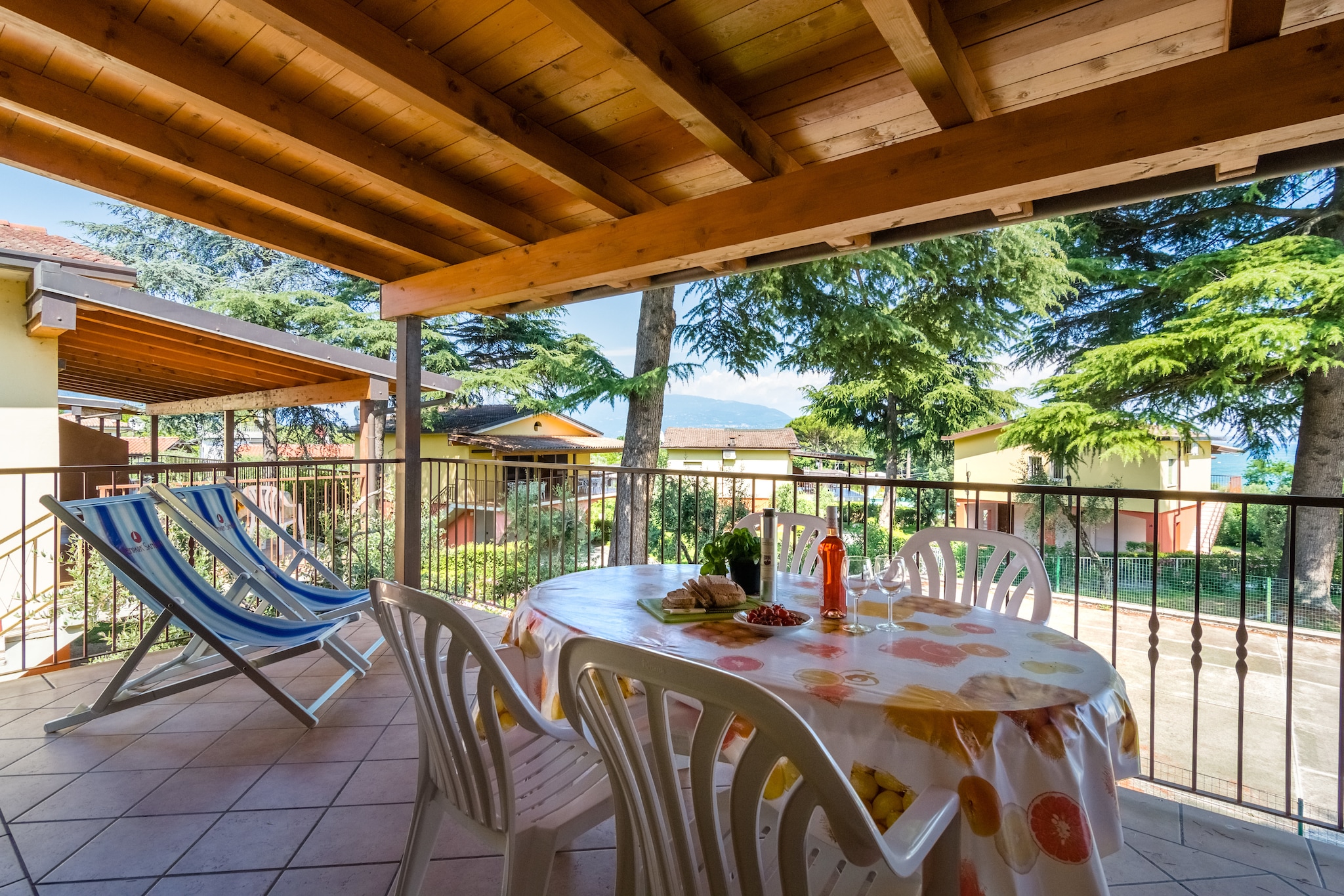 Villette 8320-Terrasse / balcon