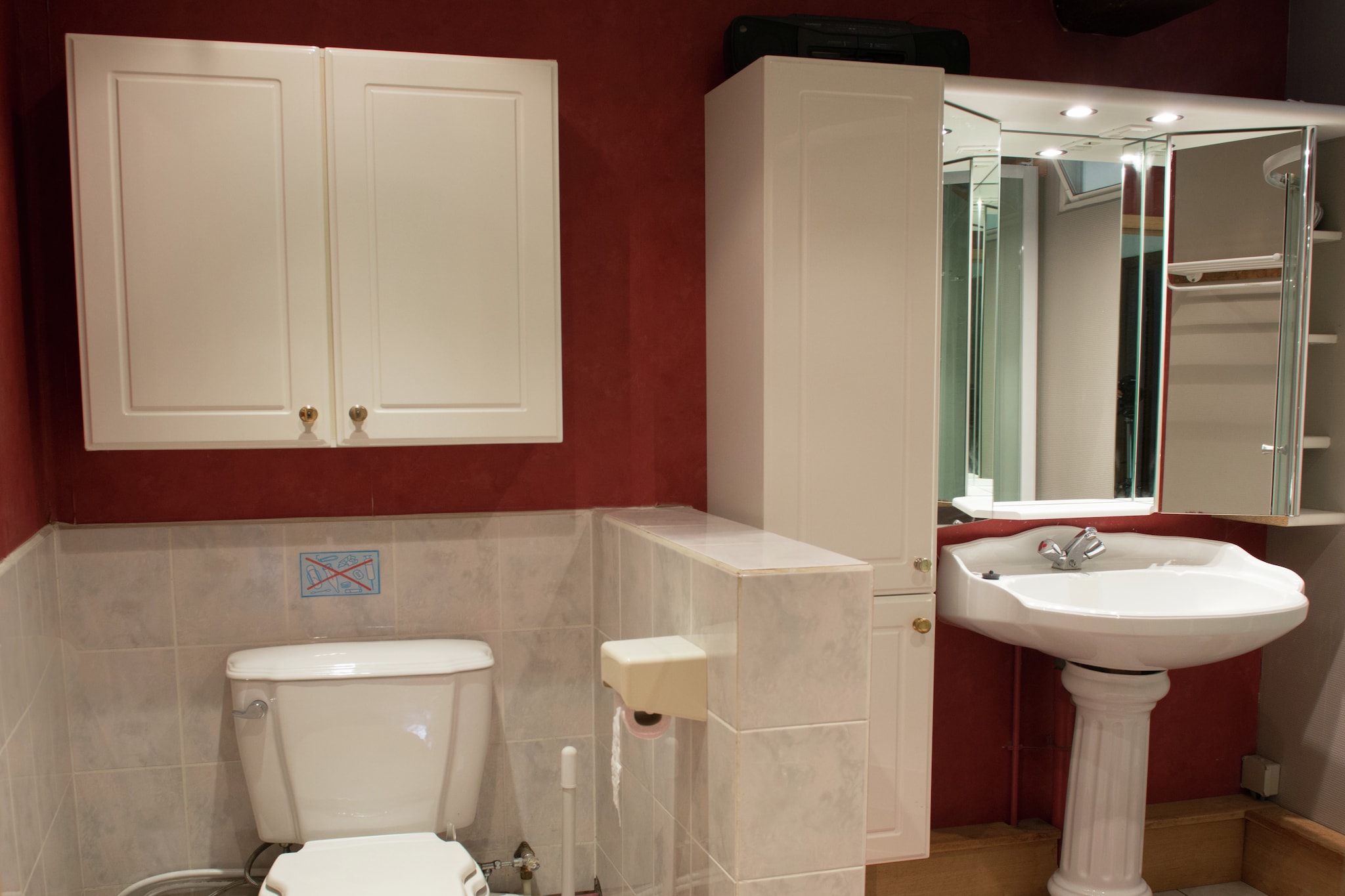 Tolifaz-Bathroom