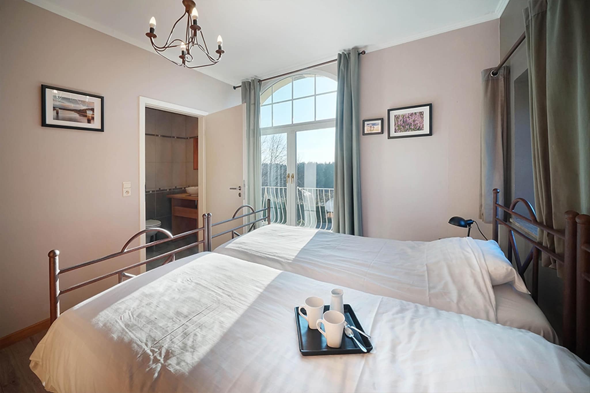 ChÃ¢teau in Stavelot with Private Pool & Sauna